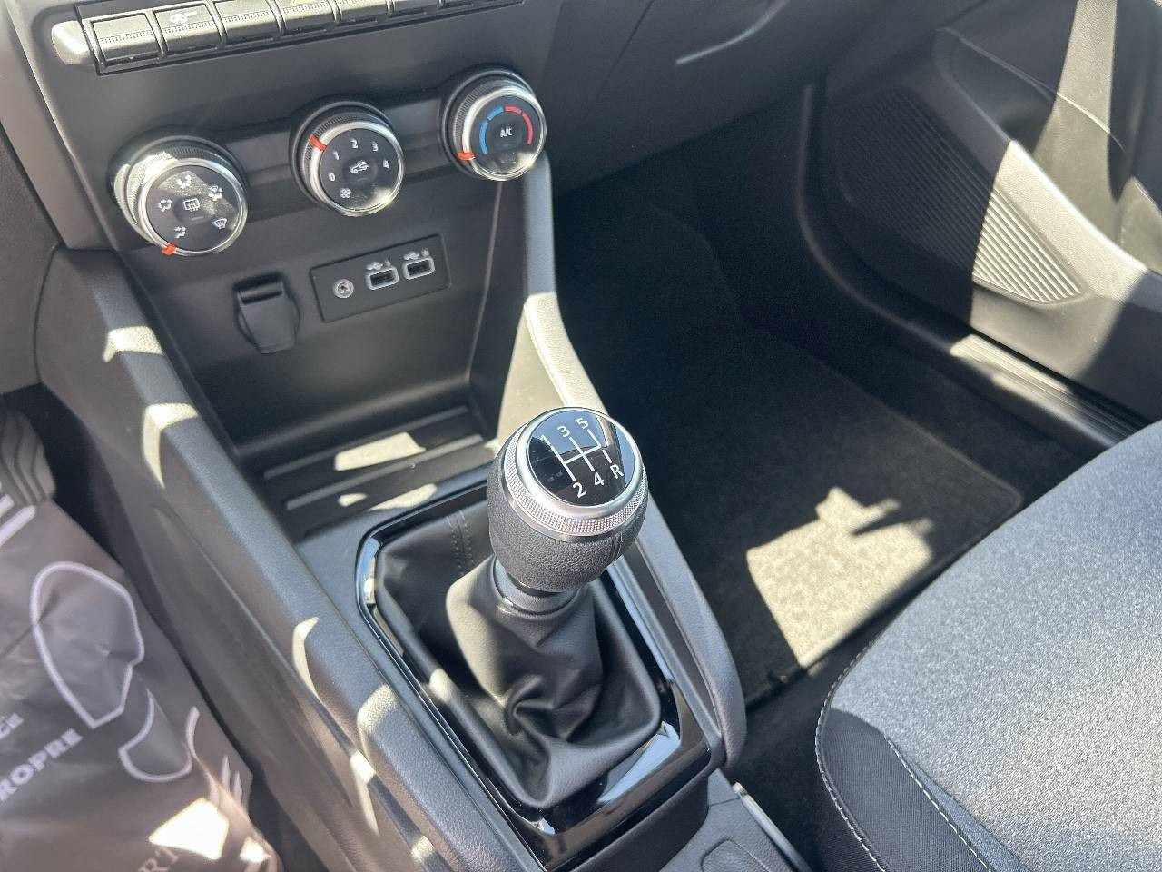 Vente en ligne Renault Clio 5 Clio SCe 65 ch GSR2 au prix de 14 990 €
