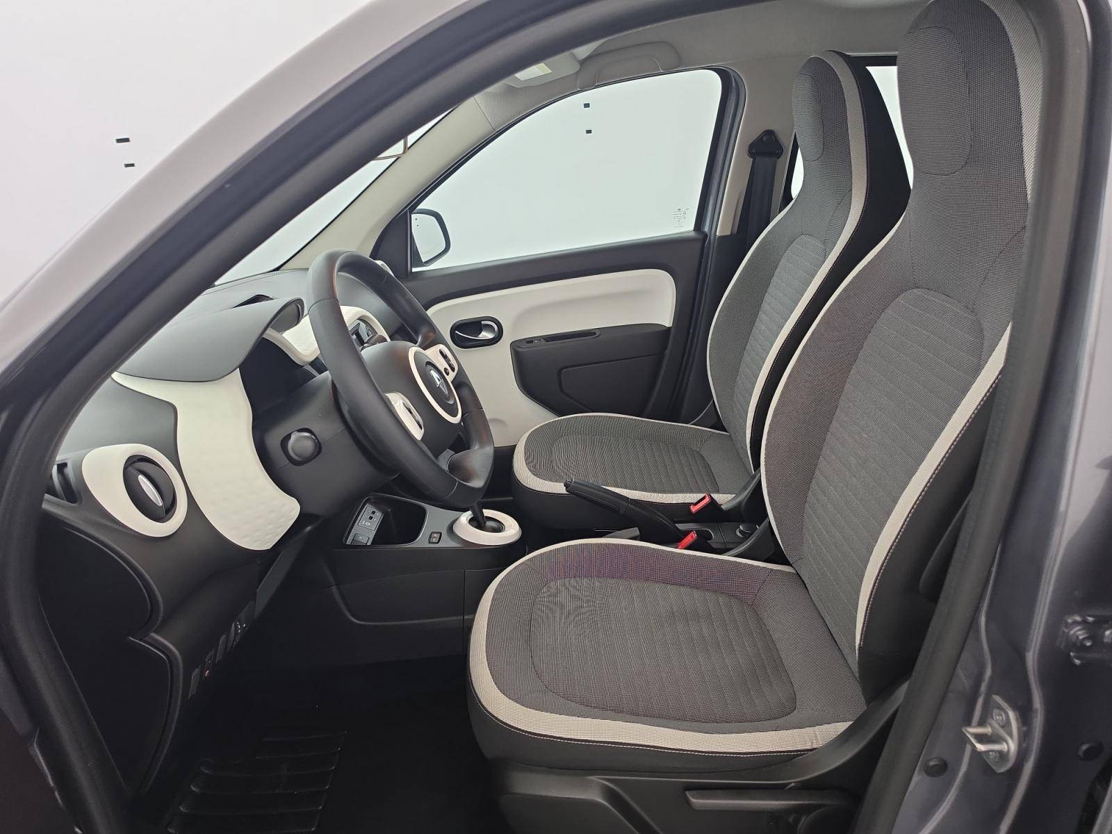 Vente en ligne Renault Twingo Electrique Twingo III E-Tech au prix de 13 900 €
