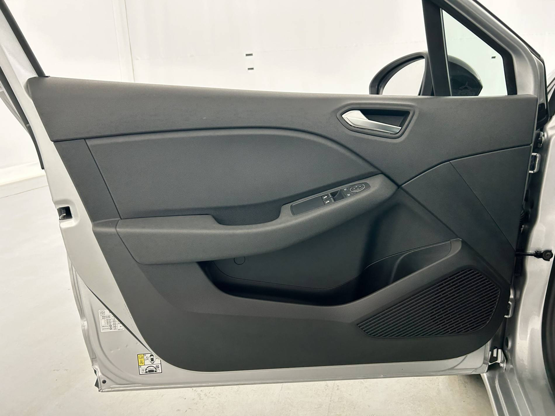 Vente en ligne Renault Clio 5 Clio TCe 90 au prix de 14 990 €