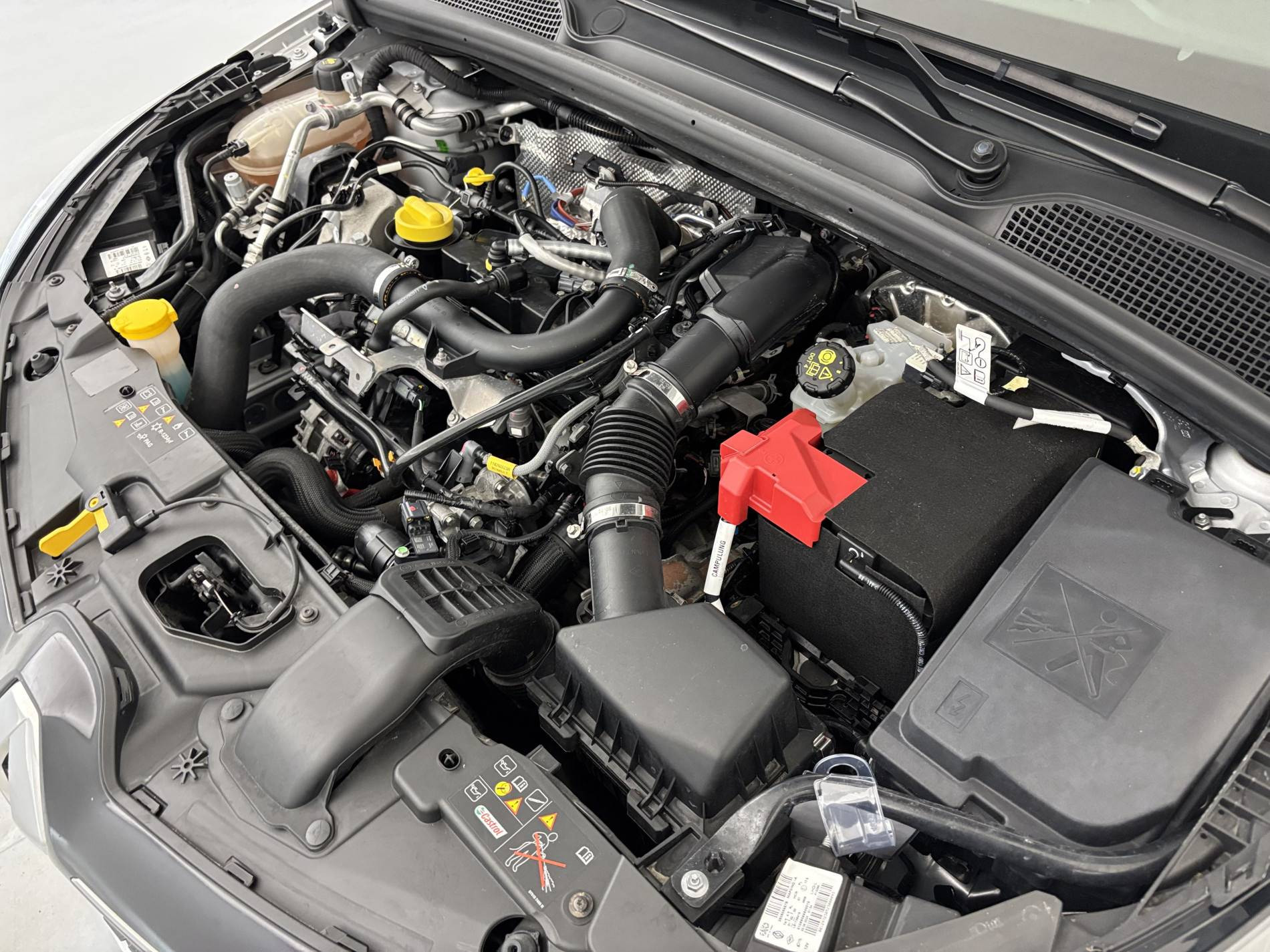 Vente en ligne Renault Clio 5 Clio TCe 90 au prix de 13 690 €