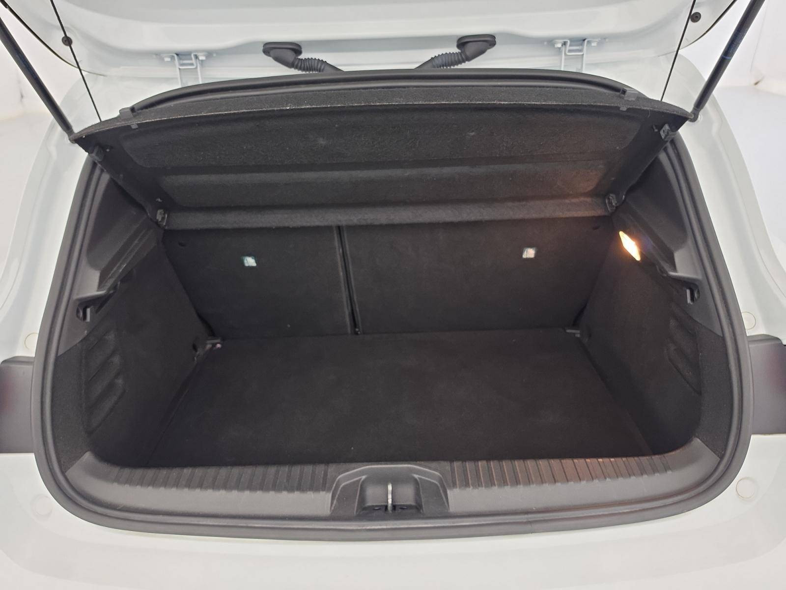 Vente en ligne Renault Clio 5 Clio TCe 90 au prix de 14 800 €