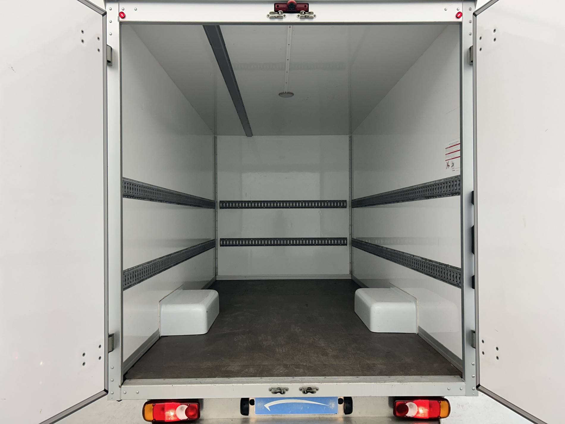 Vente en ligne Renault Master 3 Châssis Cabine MASTER PHC TRAC F3500 L3H1 BLUE DCI 145 EURO VI au prix de 30 990 €