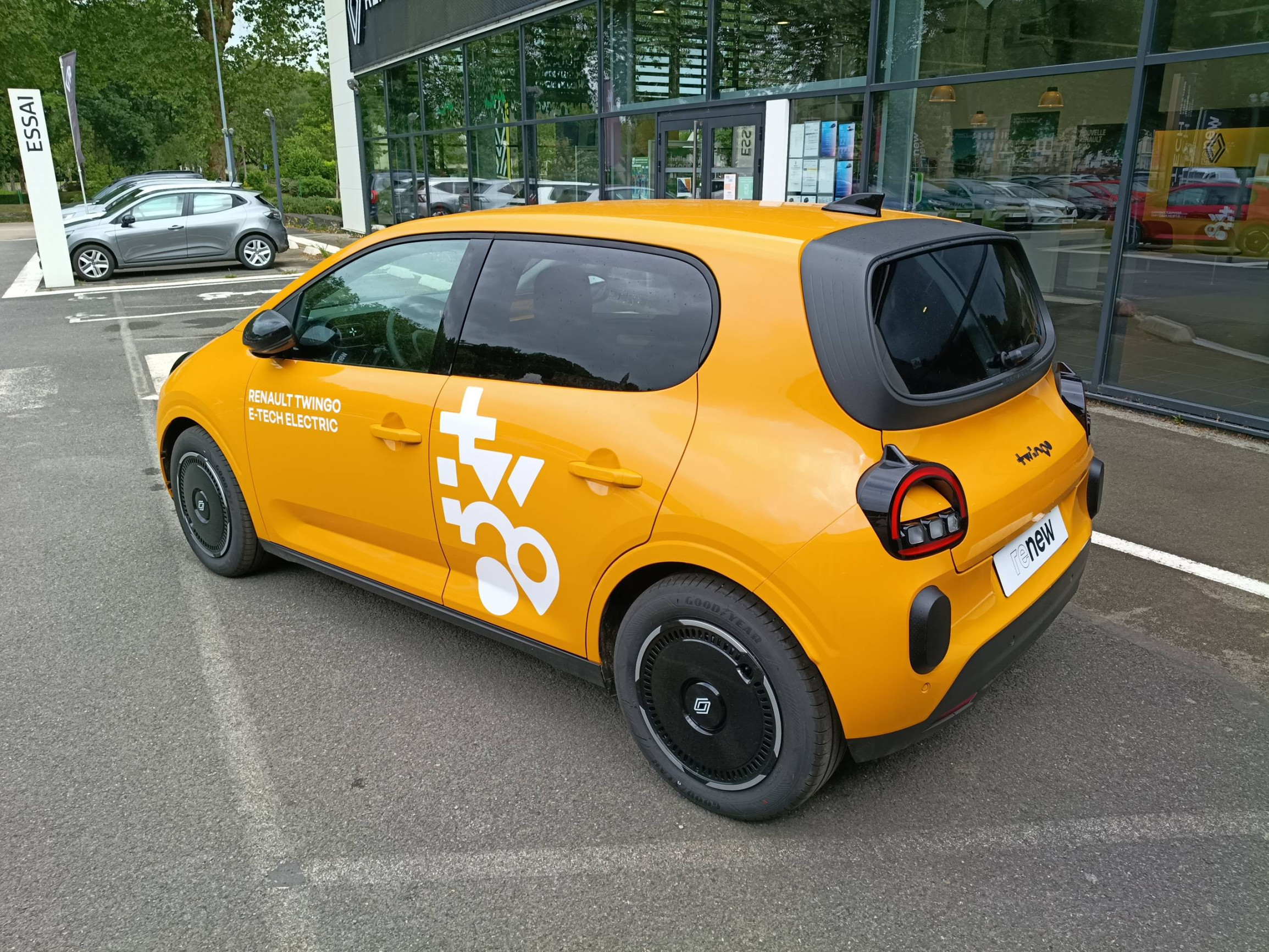 Vente en ligne Renault Twingo Electrique  80 ch autonomie urbaine au prix de 21 490 €