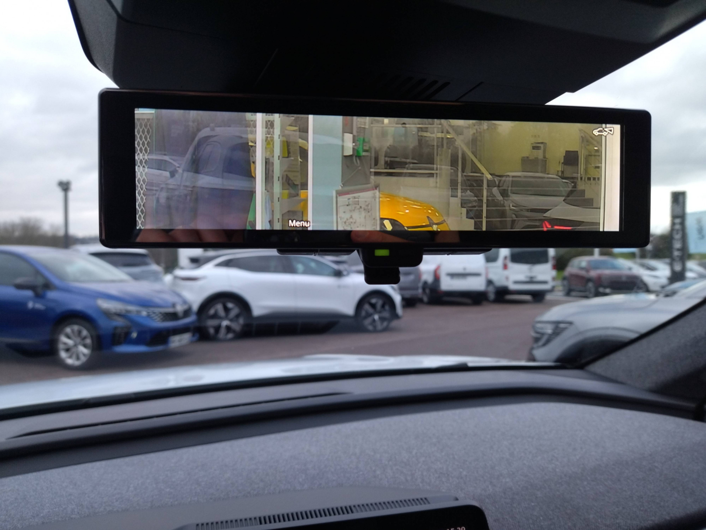 Vente en ligne Renault Scenic E-Tech  220 ch grande autonomie au prix de 36 990 €