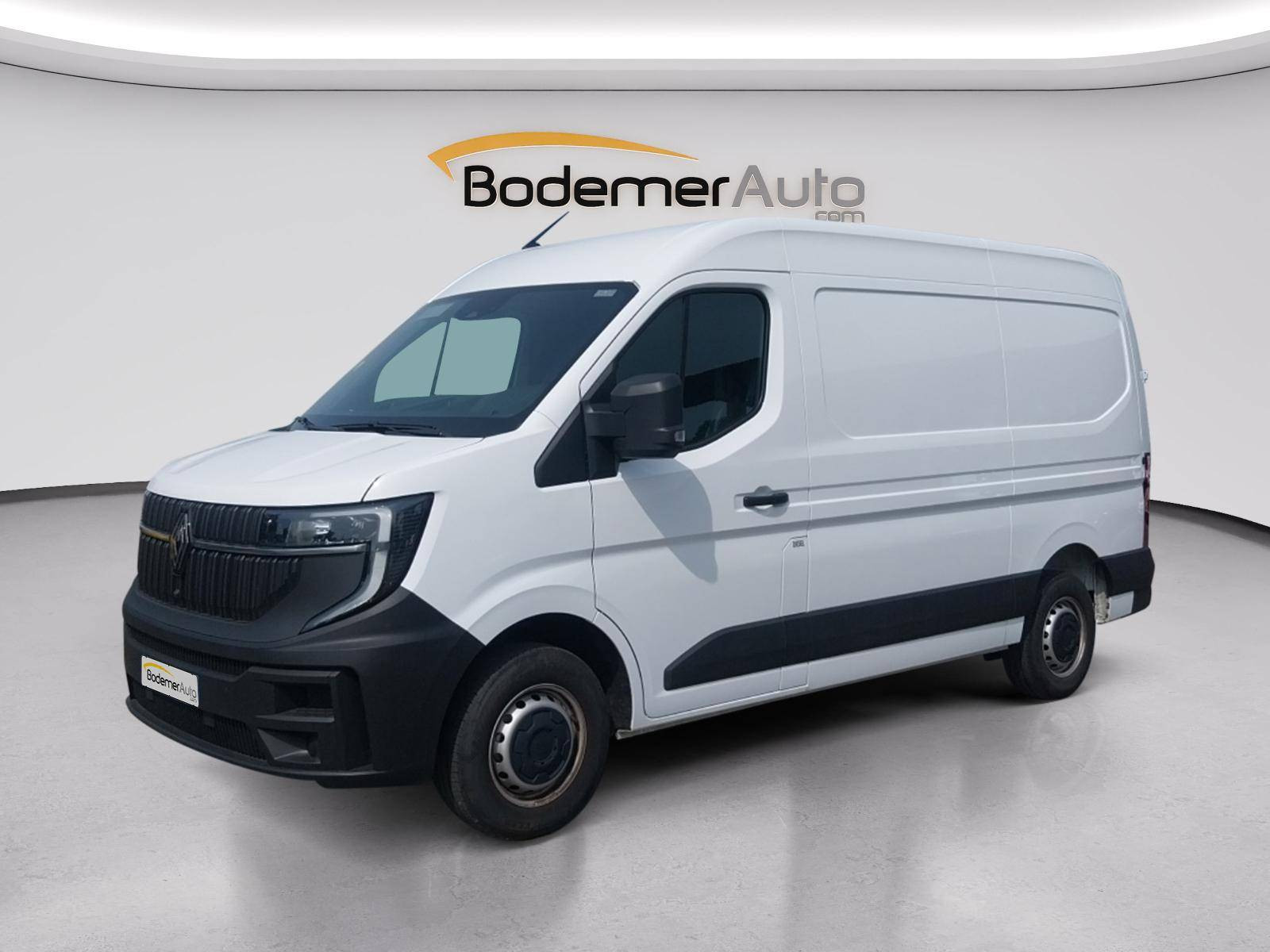 Renault Master Fourgon MASTER FG BLUE DCI 130 L2H2 3T5 TR occasion de 2024 en vente à Caen