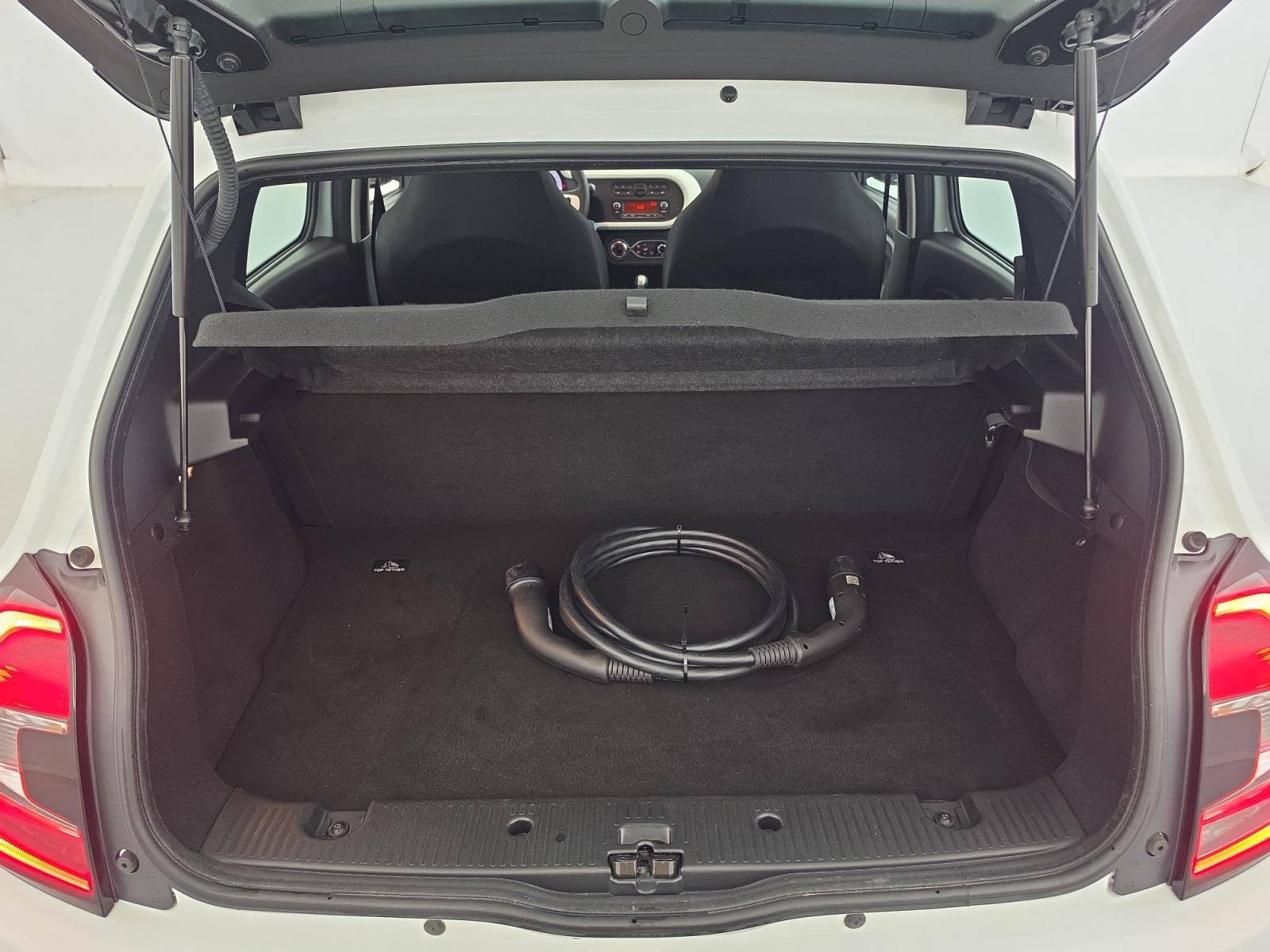 Vente en ligne Renault Twingo Electrique Twingo III E-Tech au prix de 11 990 €