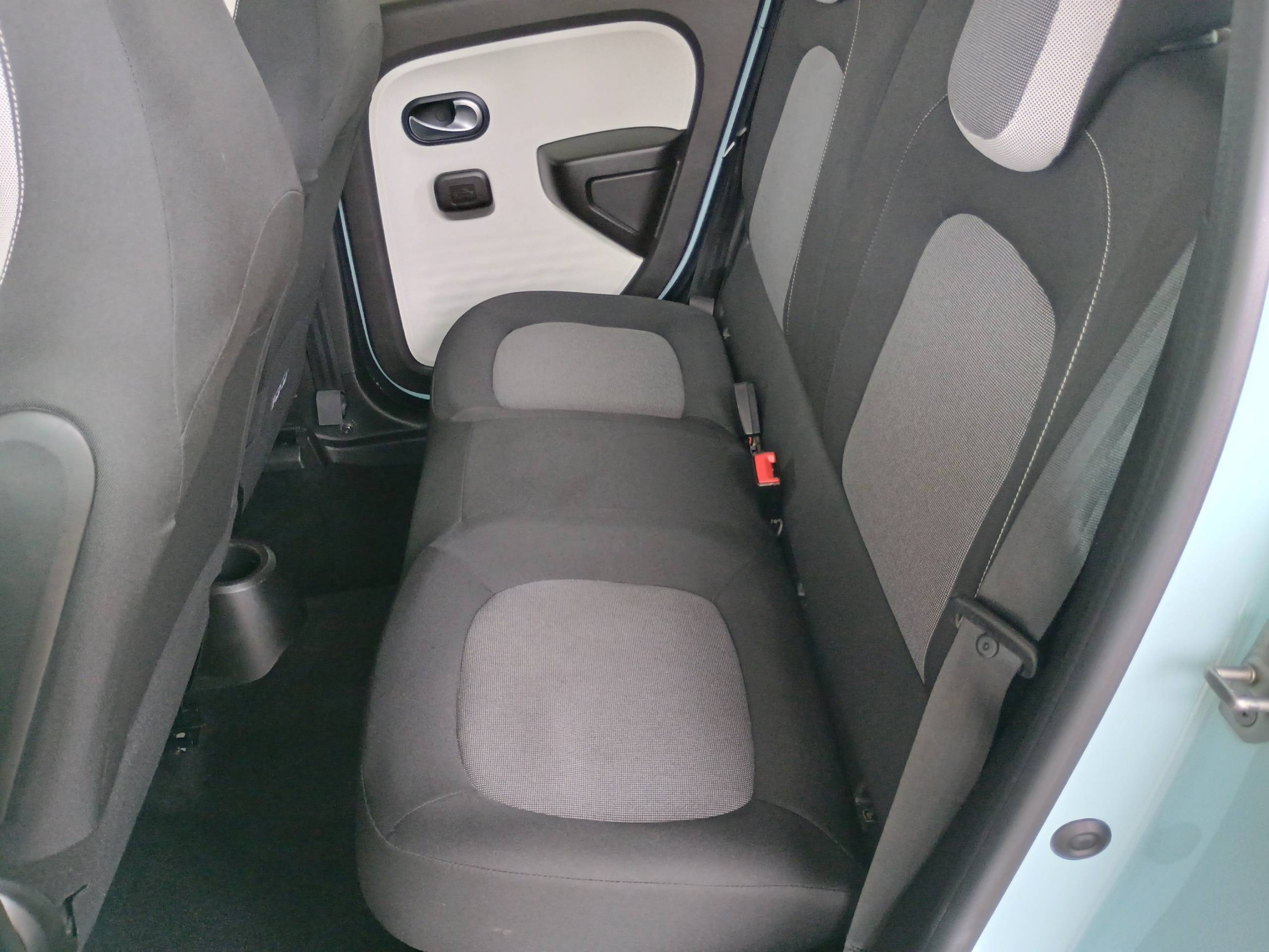 Vente en ligne Renault Twingo 3  SCe 75 - 20 au prix de 10 490 €