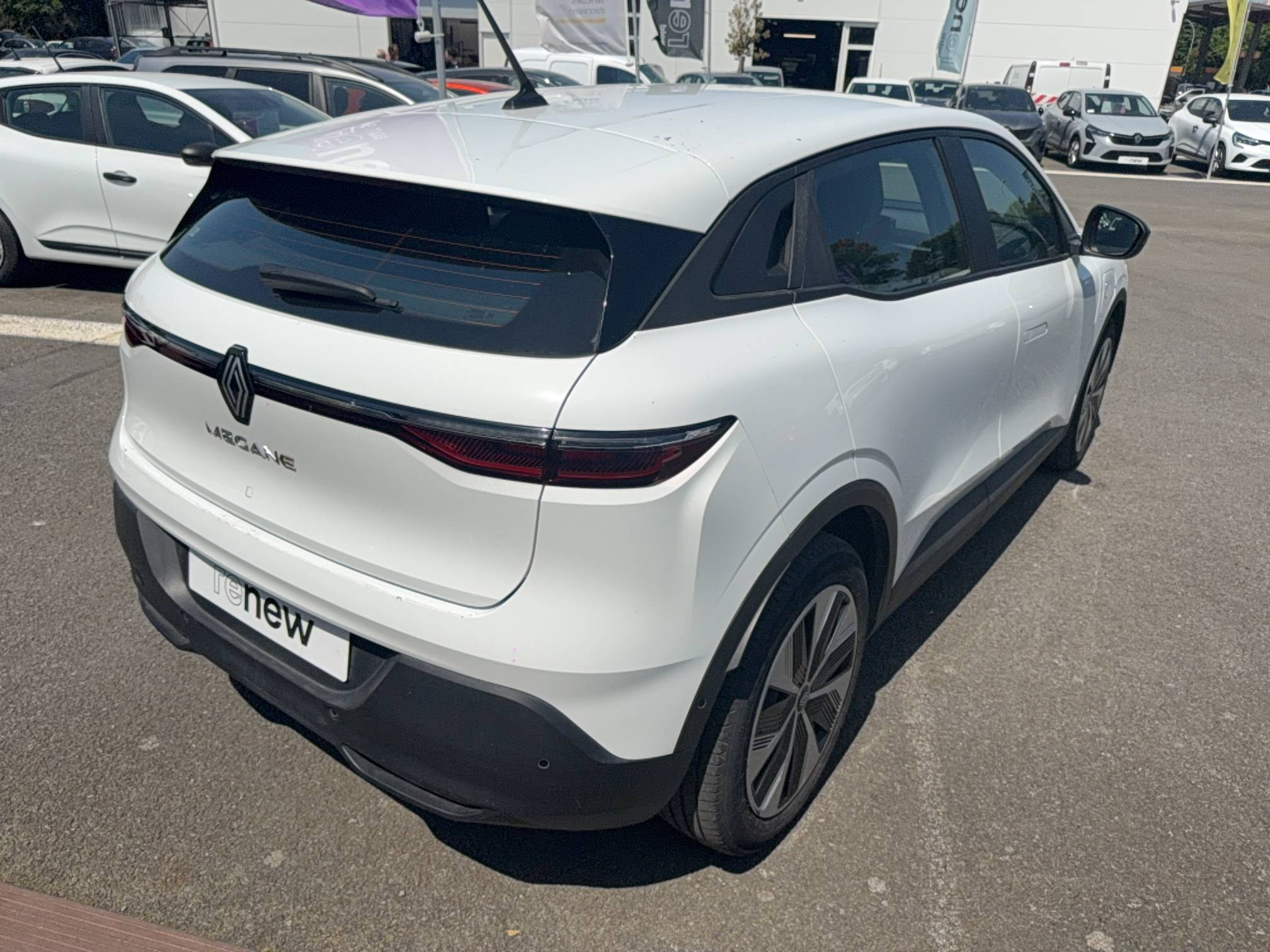 Vente en ligne Renault Megane E-Tech  EV60 130ch optimum charge au prix de 24 990 €