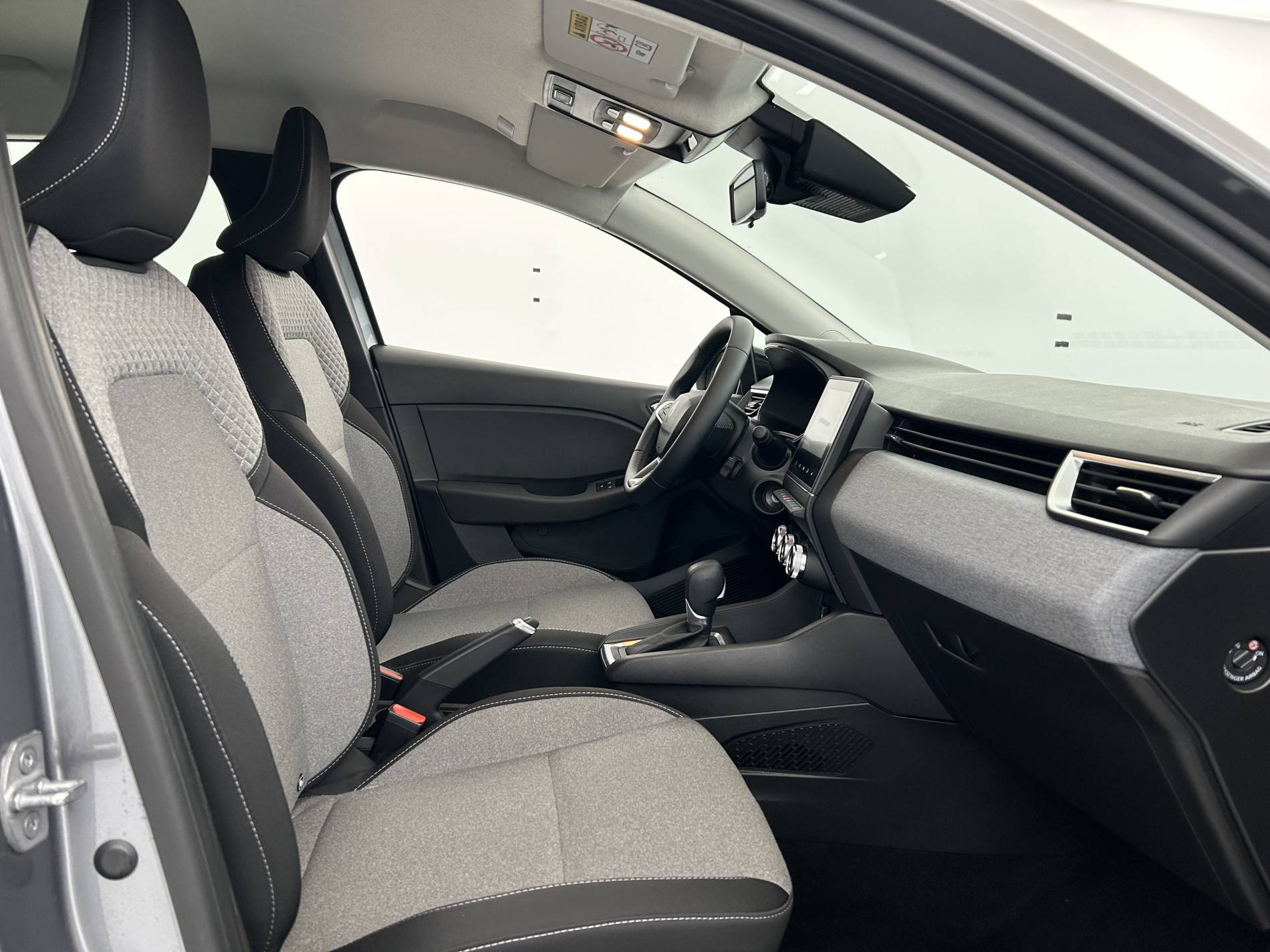 Vente en ligne Renault Clio 5 Clio E-Tech full hybrid 145 ch GSR2 au prix de 19 990 €