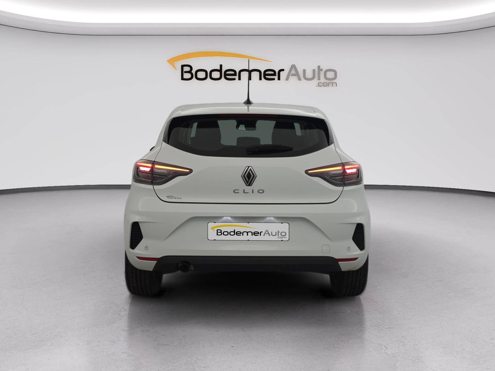 Vente en ligne Renault Clio 5 Clio TCe 90 ch GSR2 au prix de 15 490 €