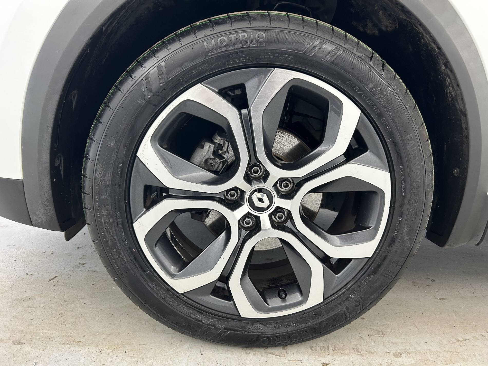 Vente en ligne Renault Captur  mild hybrid 160 EDC au prix de 19 990 €