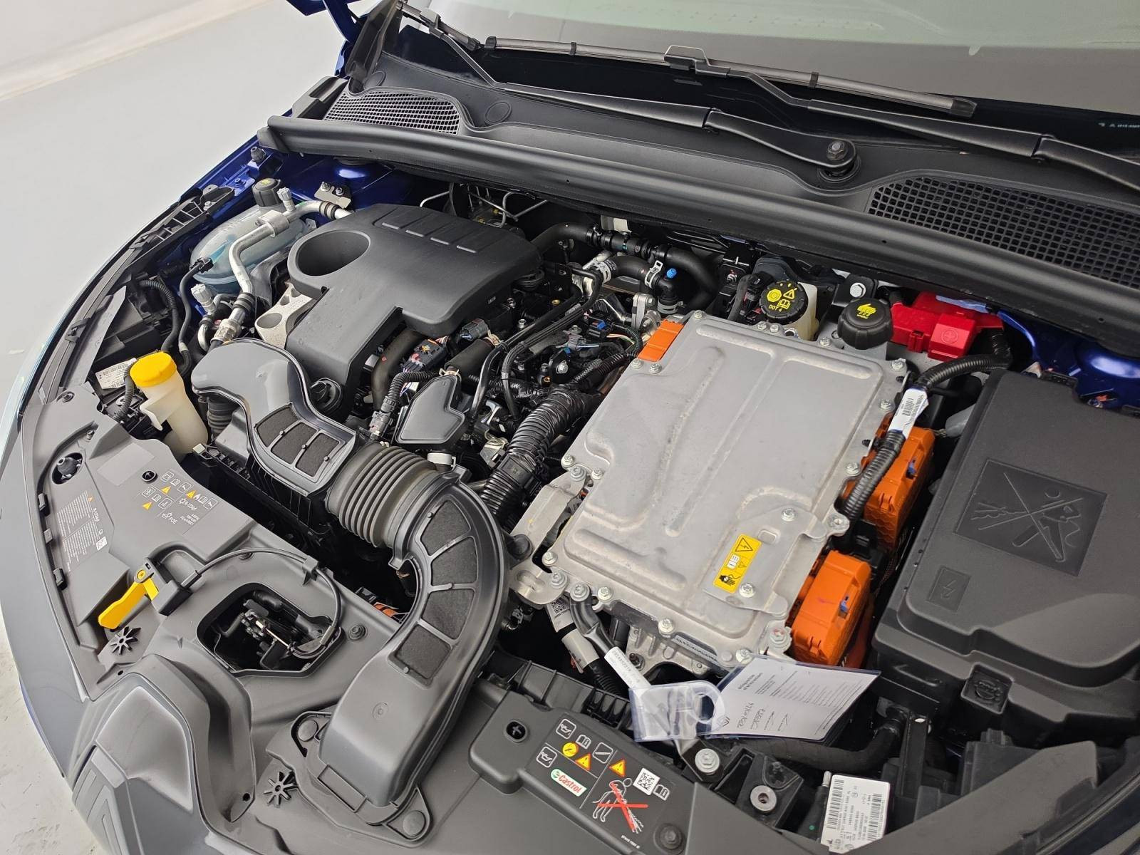Vente en ligne Renault Clio 5 Clio E-Tech full hybrid 145 ch GSR2 au prix de 23 490 €