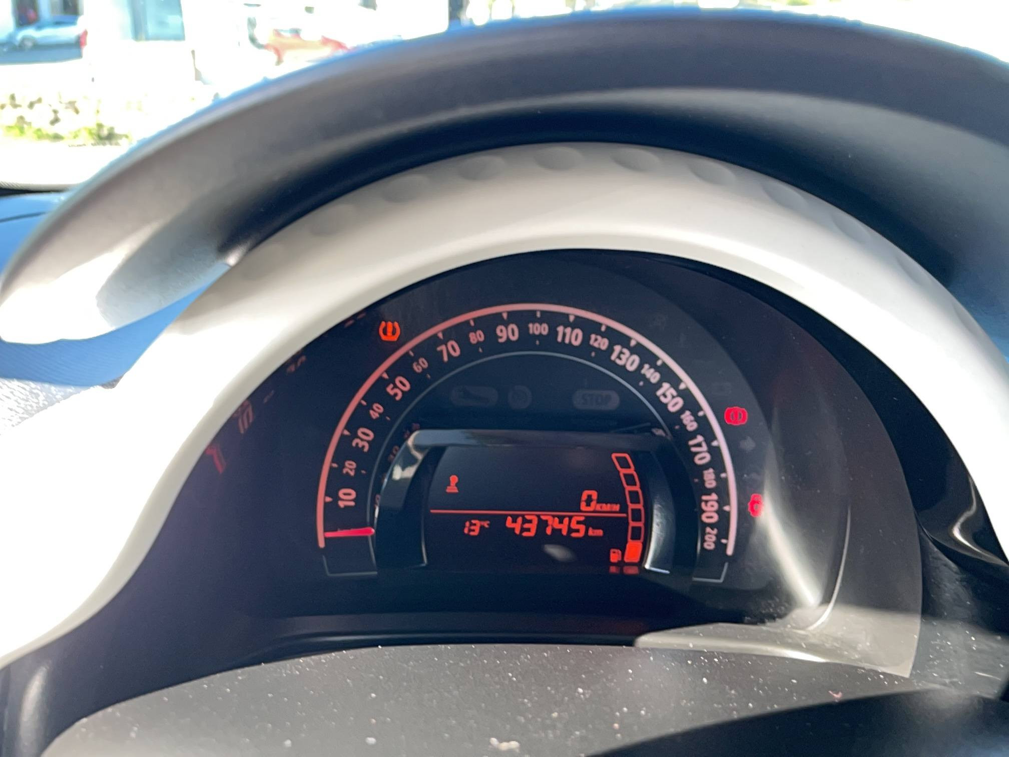 Vente en ligne Renault Twingo 3  SCe 65 - 21 au prix de 10 990 €