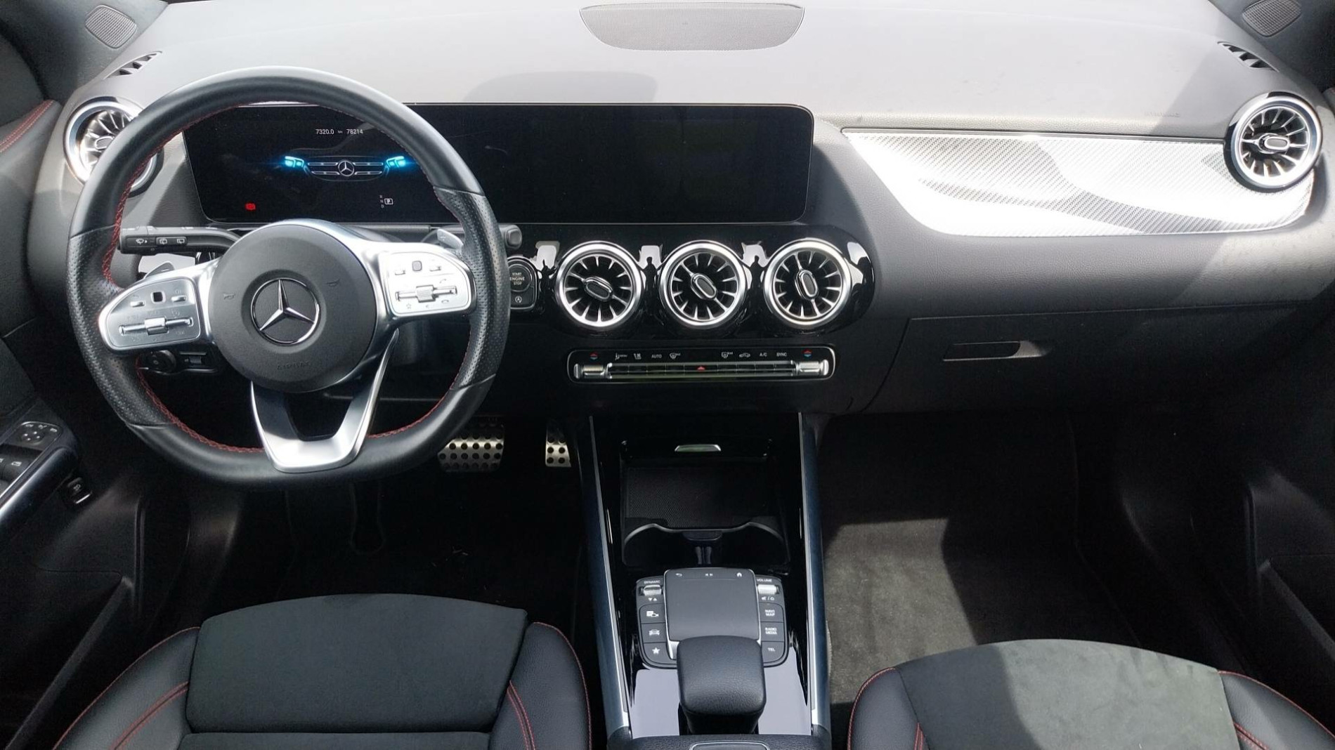 Vente en ligne Mercedes GLA  200 7G-DCT au prix de 32 890 €