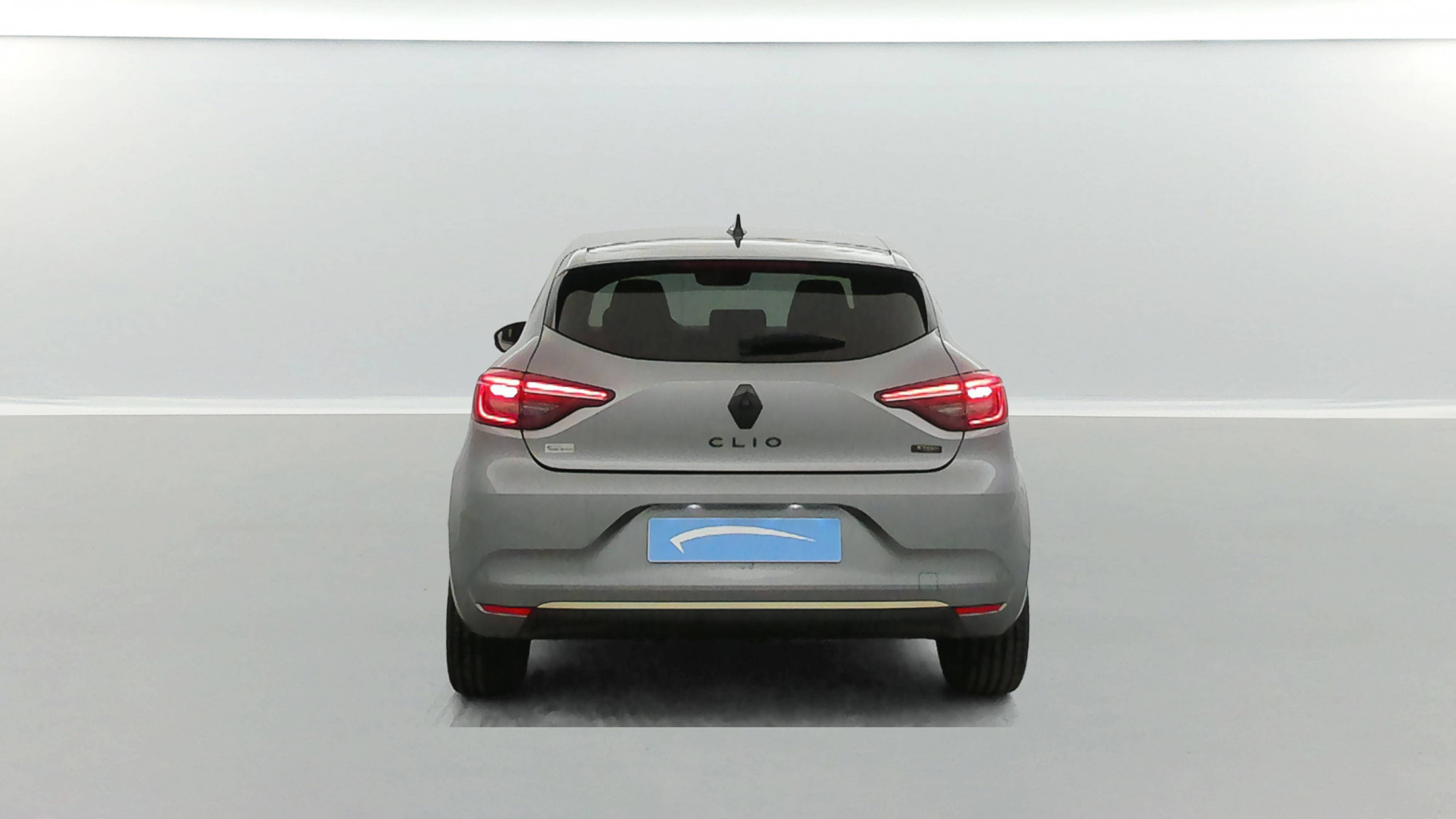 Vente en ligne Renault Clio 5 Clio E-Tech full hybrid 145 au prix de 18 990 €