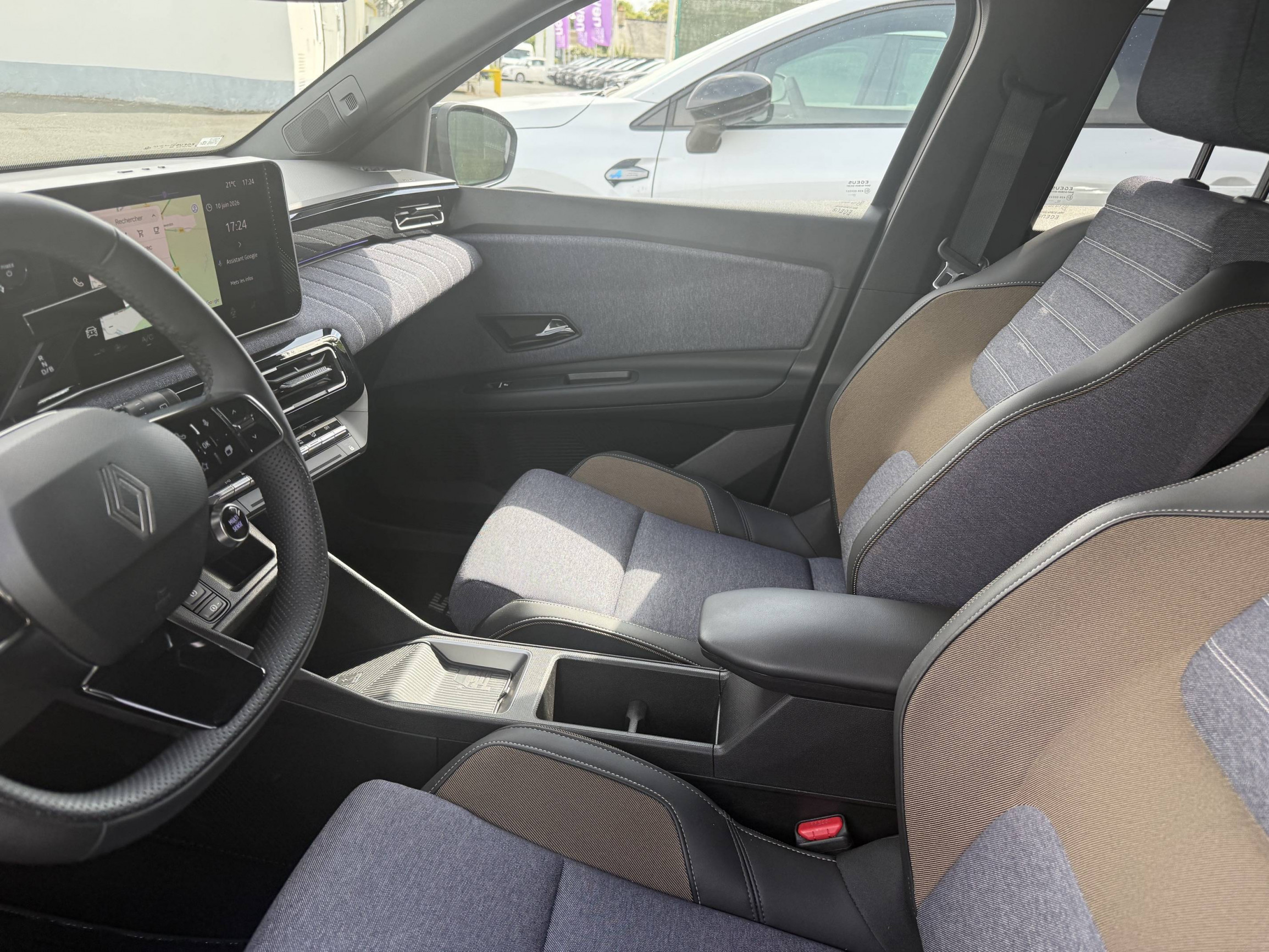 Vente en ligne Renault R5 E-Tech  150 ch autonomie confort au prix de 26 990 €