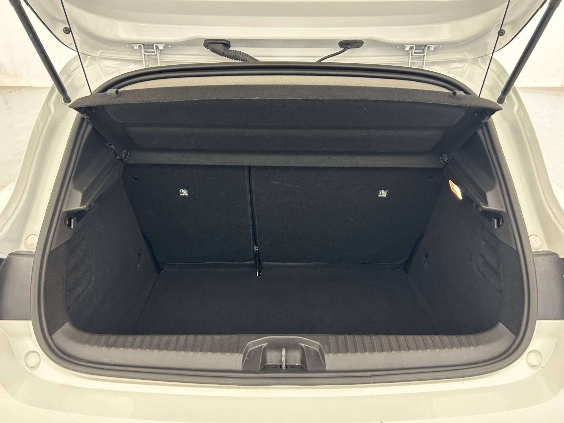 Vente en ligne Renault Clio 5 Clio Blue dCi 100 ch GSR2 au prix de 17 990 €