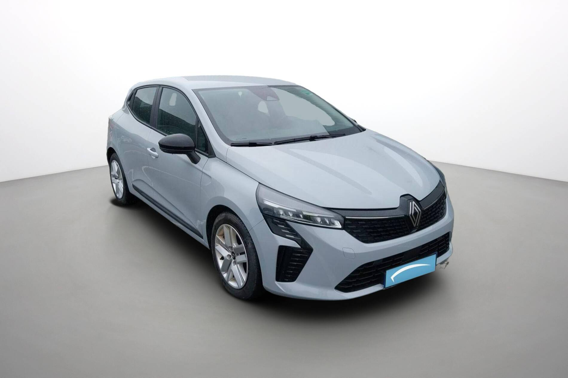 Vente en ligne Renault Clio 5 Clio TCe 90 au prix de 15 790 €