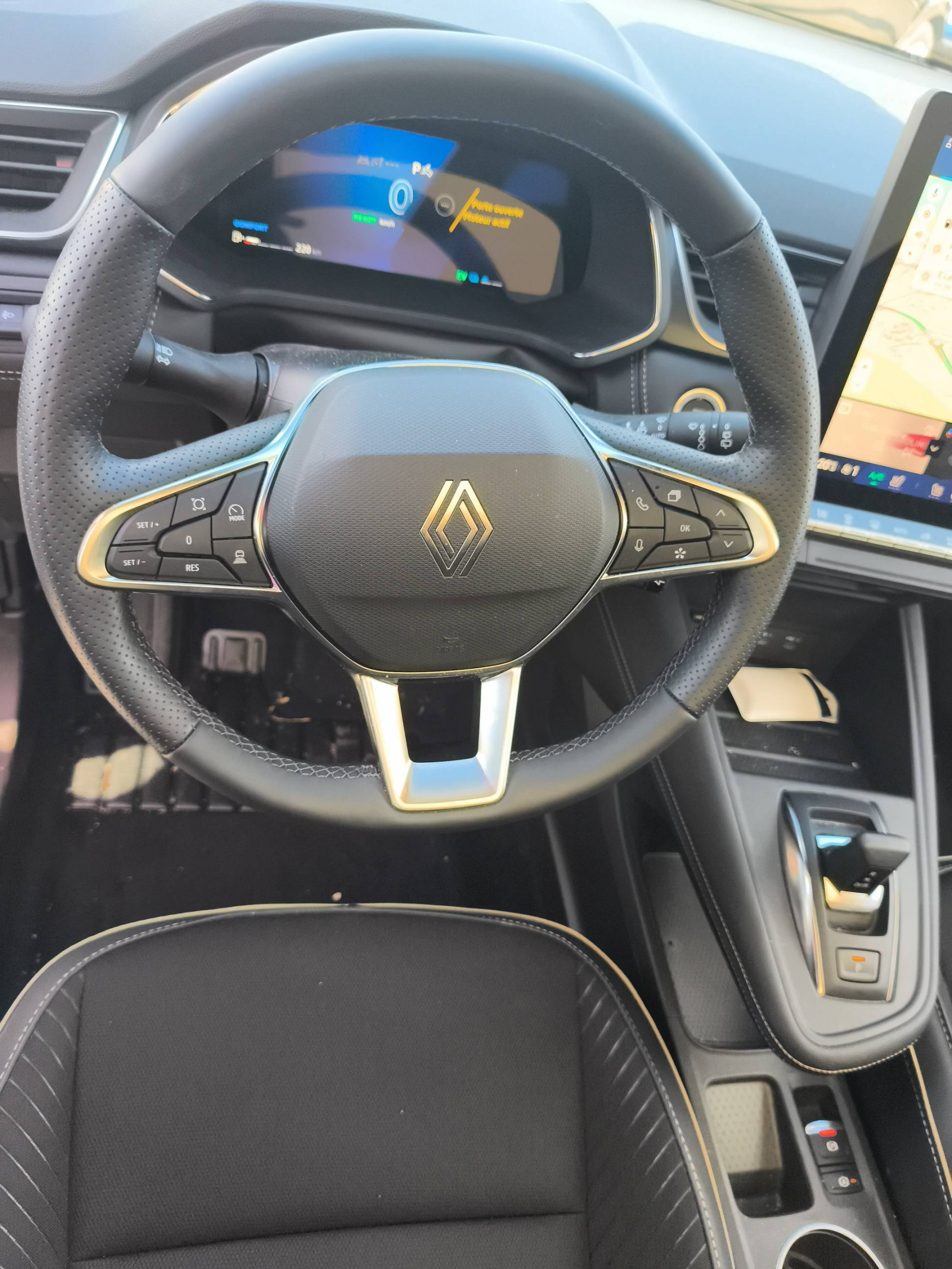Vente en ligne Renault Symbioz  E-Tech full hybrid 160 ch au prix de 32 490 €