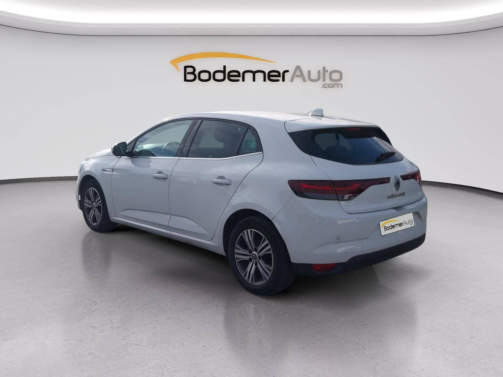 Vente en ligne Renault Megane 4 Mégane IV Berline Blue dCi 115 - 21N au prix de 17 590 €