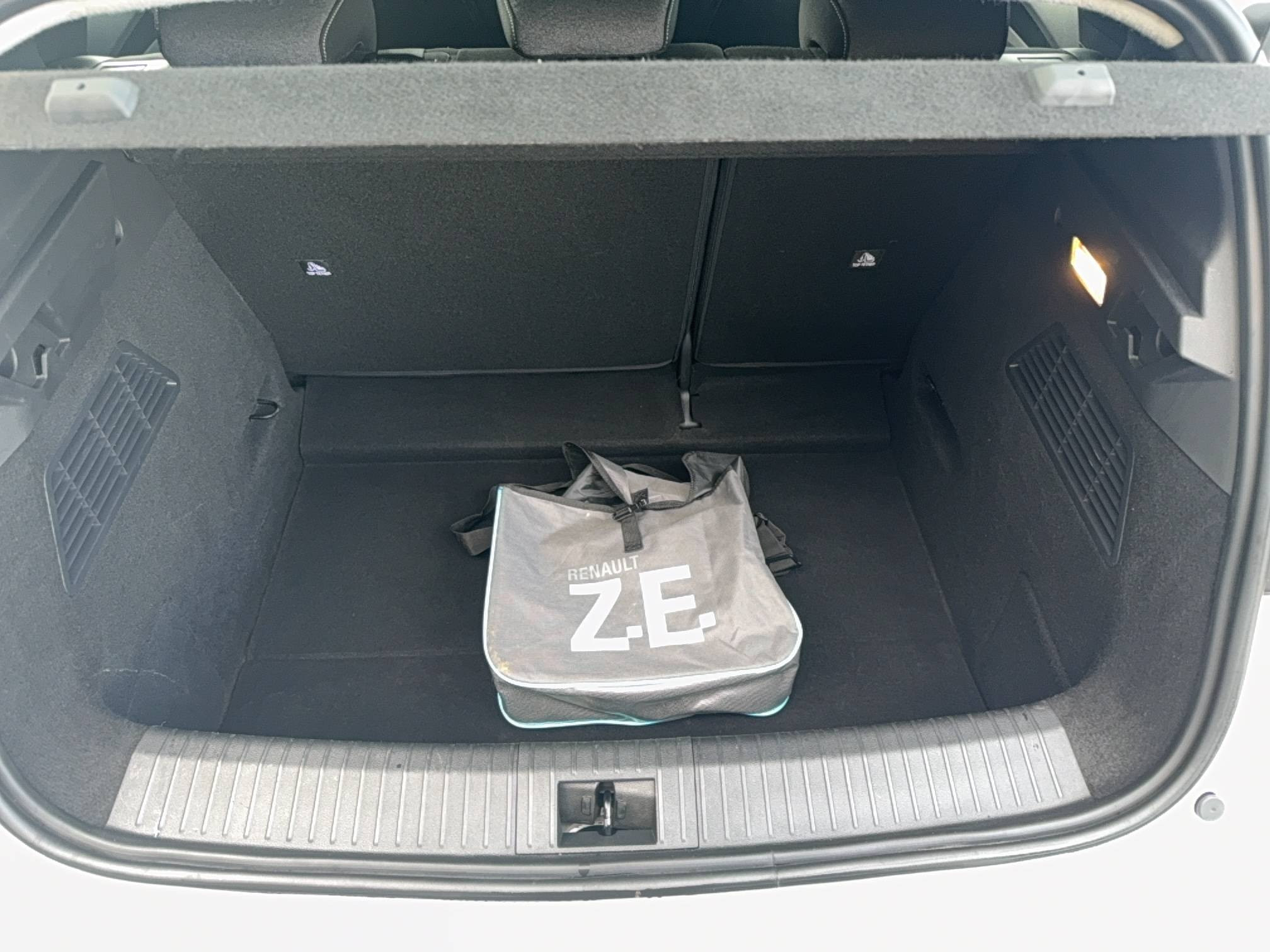 Vente en ligne Renault Megane E-Tech  EV60 220 ch super charge au prix de 24 790 €