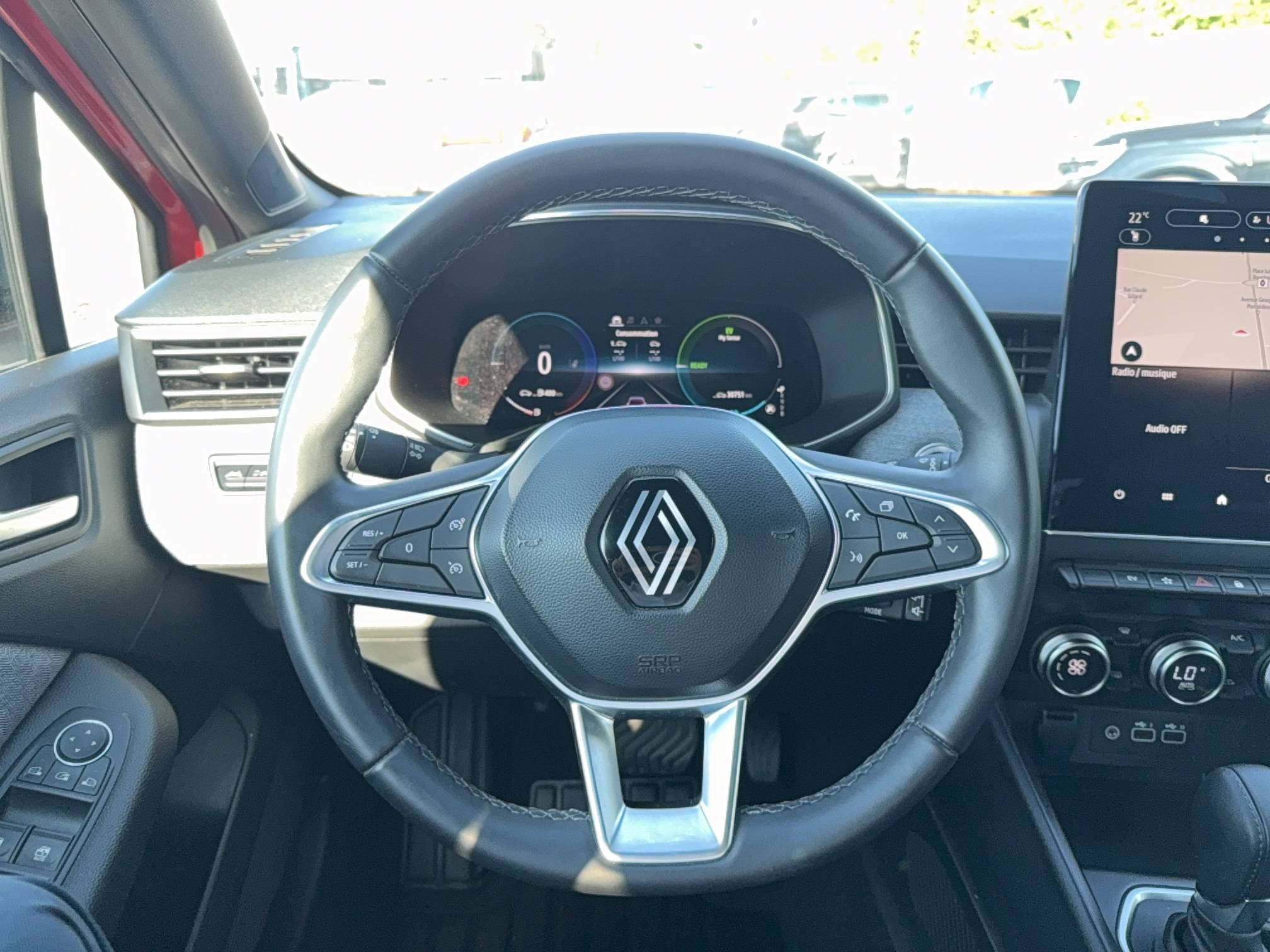 Vente en ligne Renault Clio 5 Clio E-Tech full hybrid 145 au prix de 17 990 €