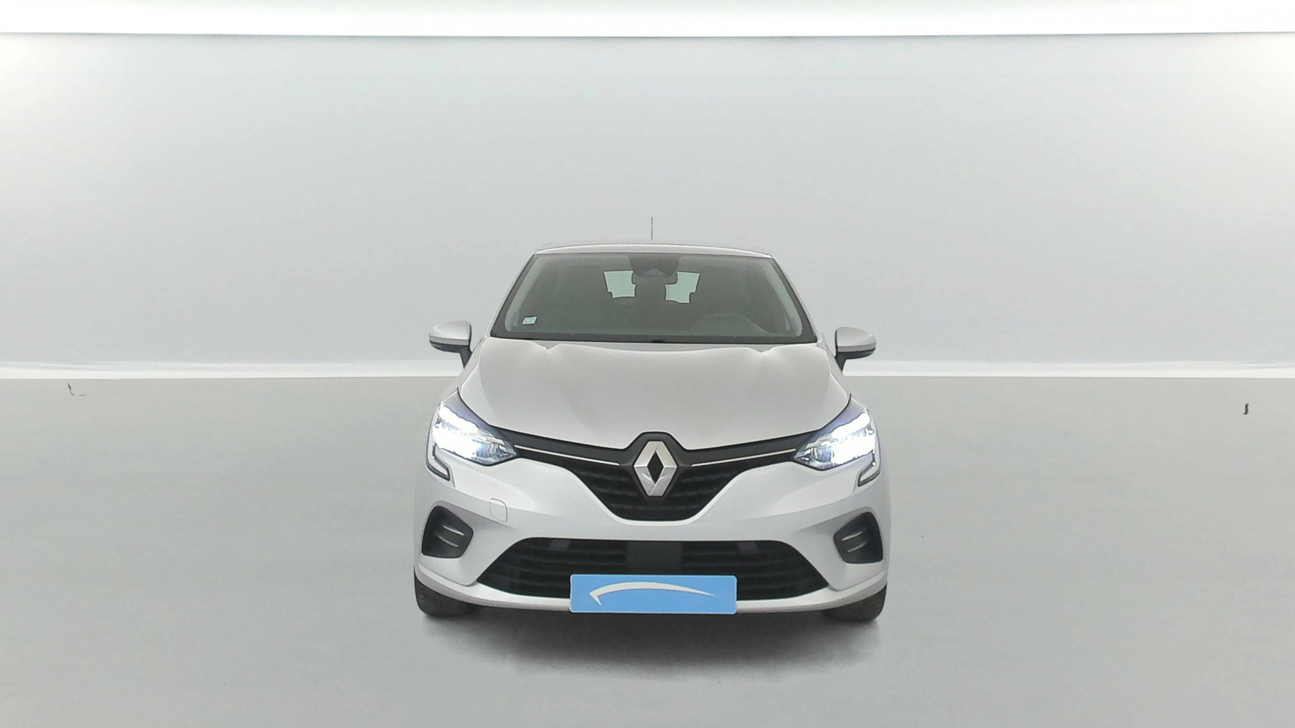 Vente en ligne Renault Clio 5 Clio E-Tech 140 - 21N au prix de 14 490 €
