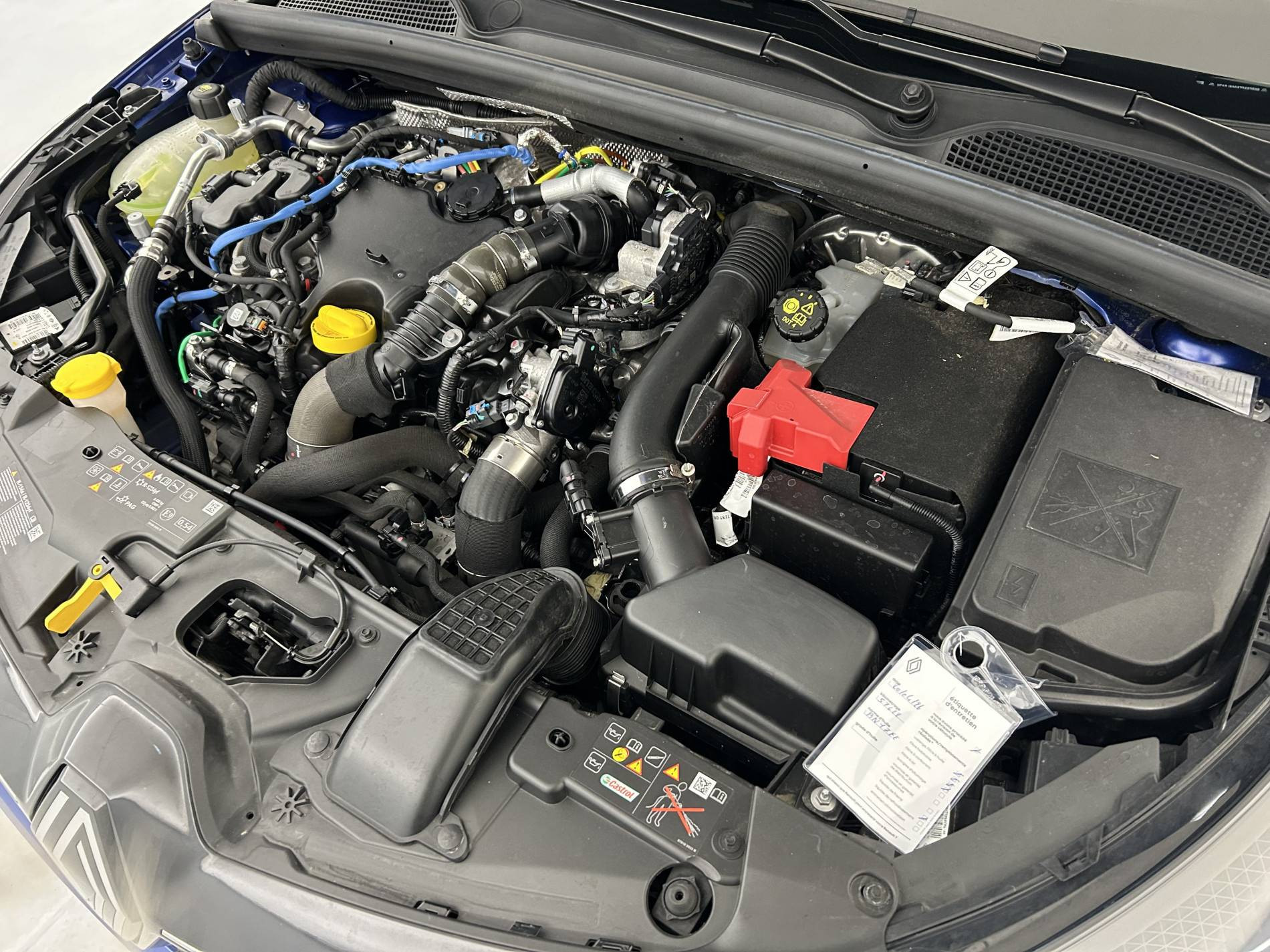 Vente en ligne Renault Clio 5 Clio Blue dCi 100 ch GSR2 au prix de 15 980 €