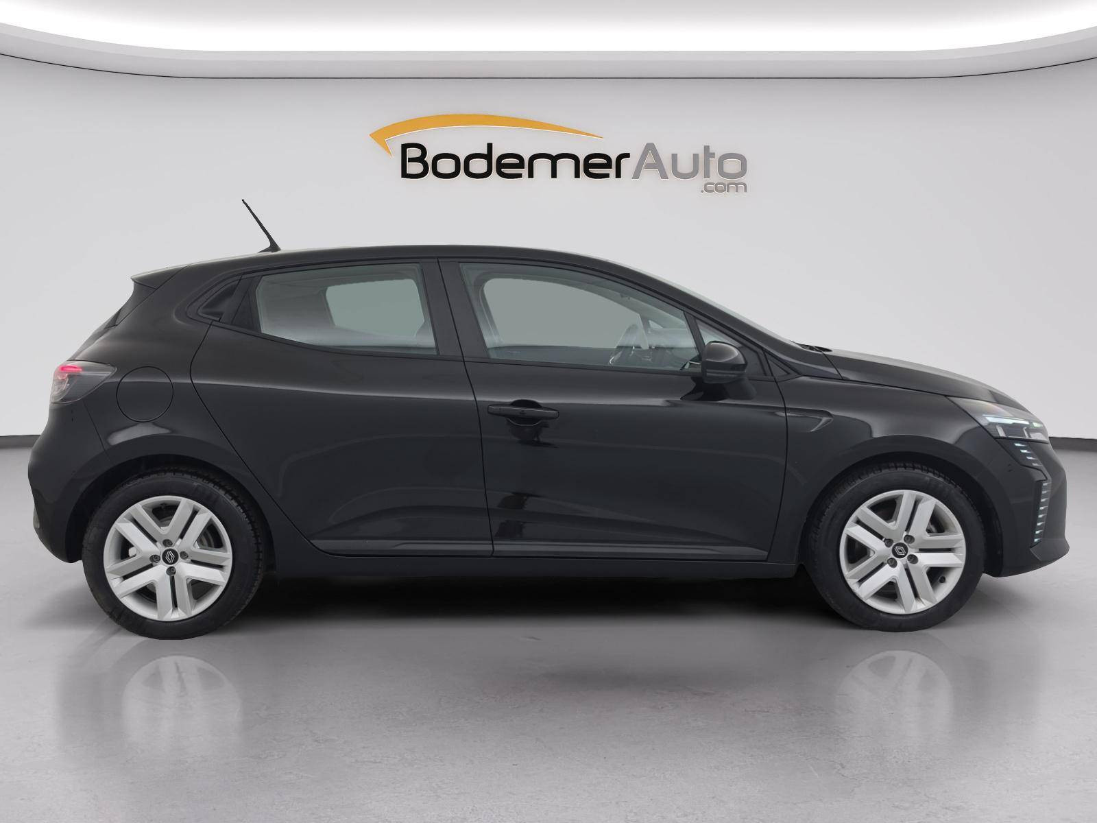 Vente en ligne Renault Clio 5 Clio E-Tech full hybrid 145 au prix de 16 490 €