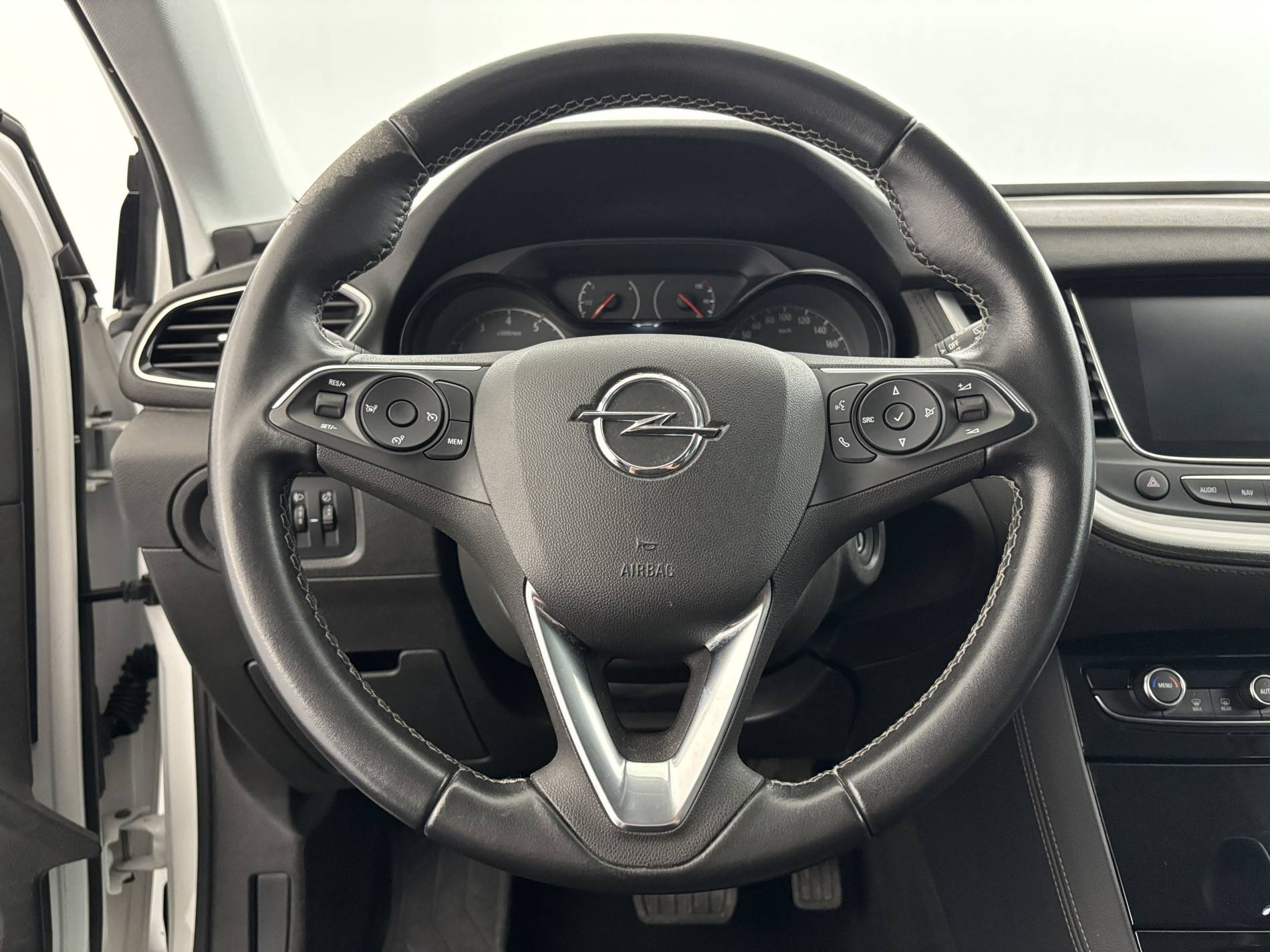 Vente en ligne Opel Grandland X  1.5 Diesel 130 ch BVA8 au prix de 14 890 €