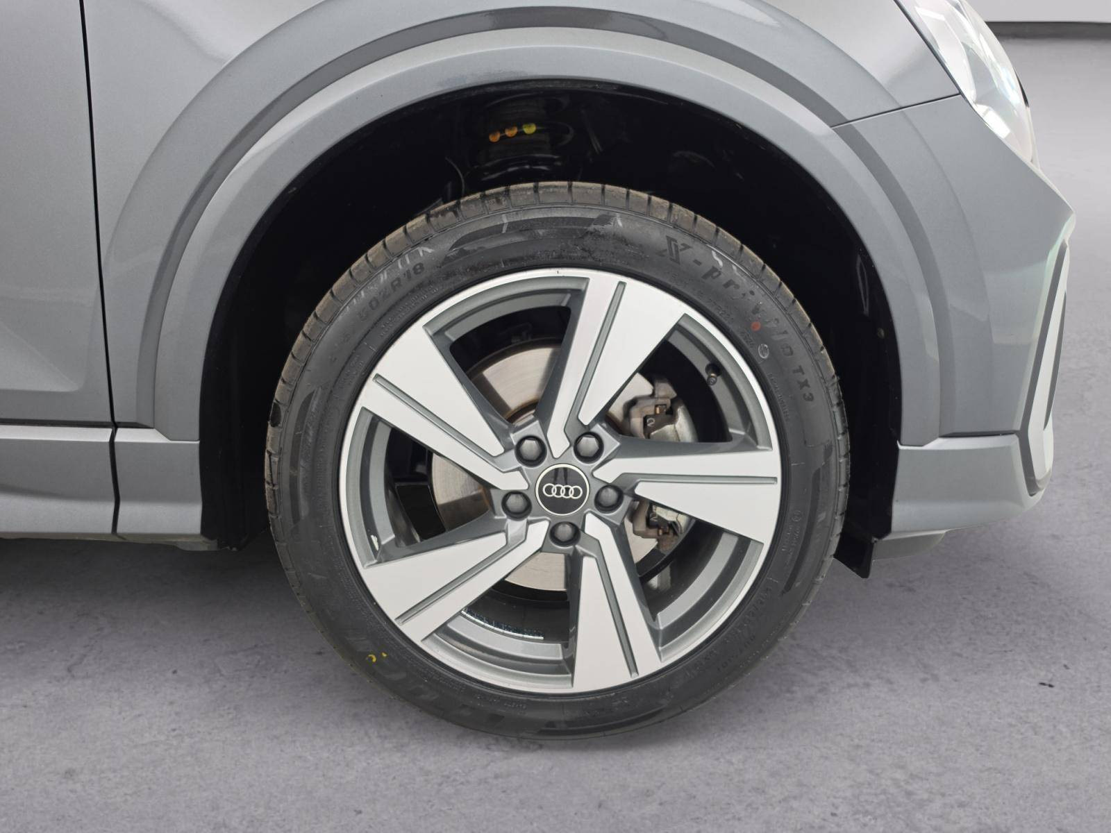 Vente en ligne Audi Q2  35 TDI 150 S tronic 7 au prix de 32 990 €