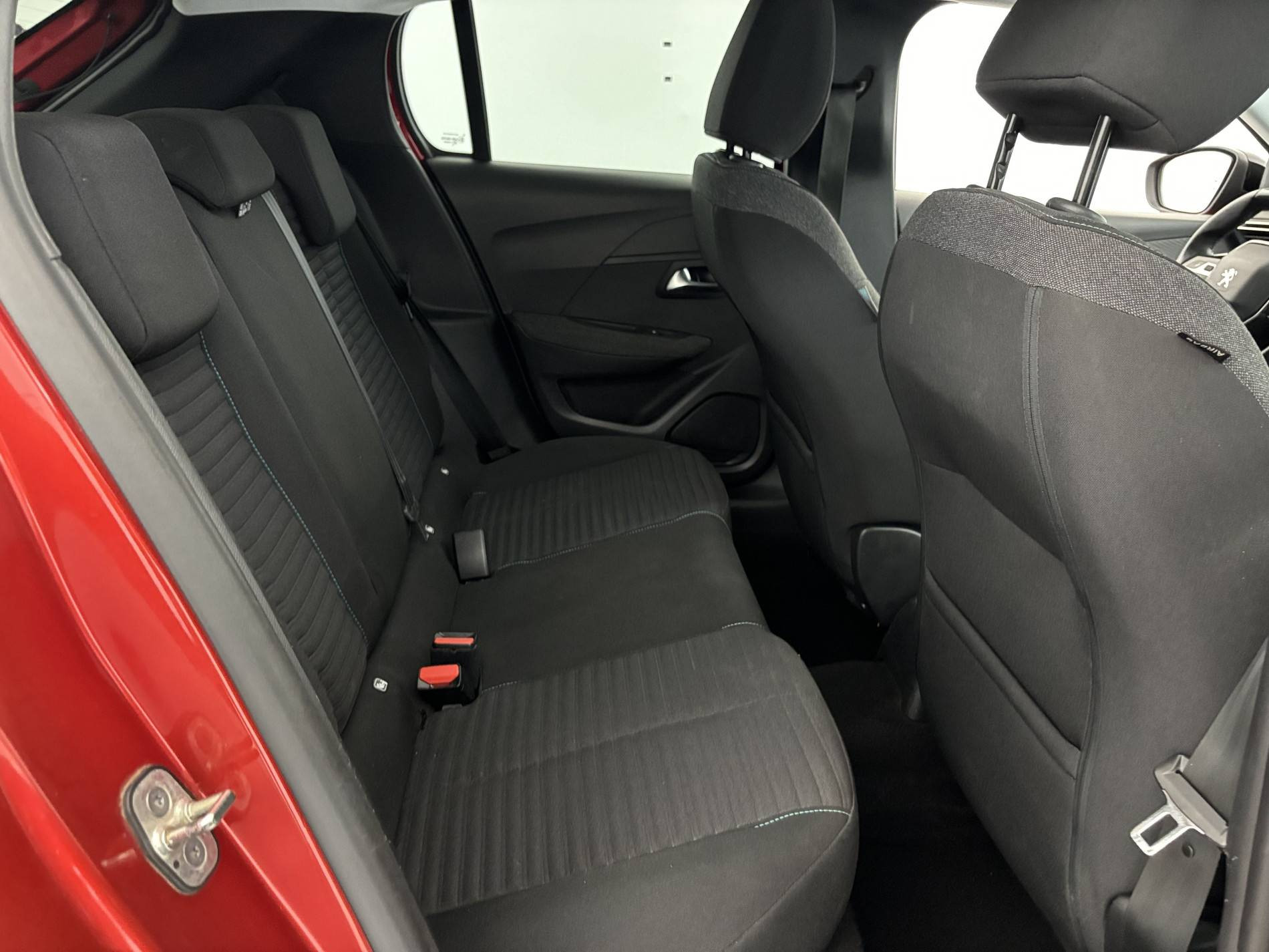 Vente en ligne Peugeot 208  BlueHDi 100 S&S BVM6 au prix de 13 790 €