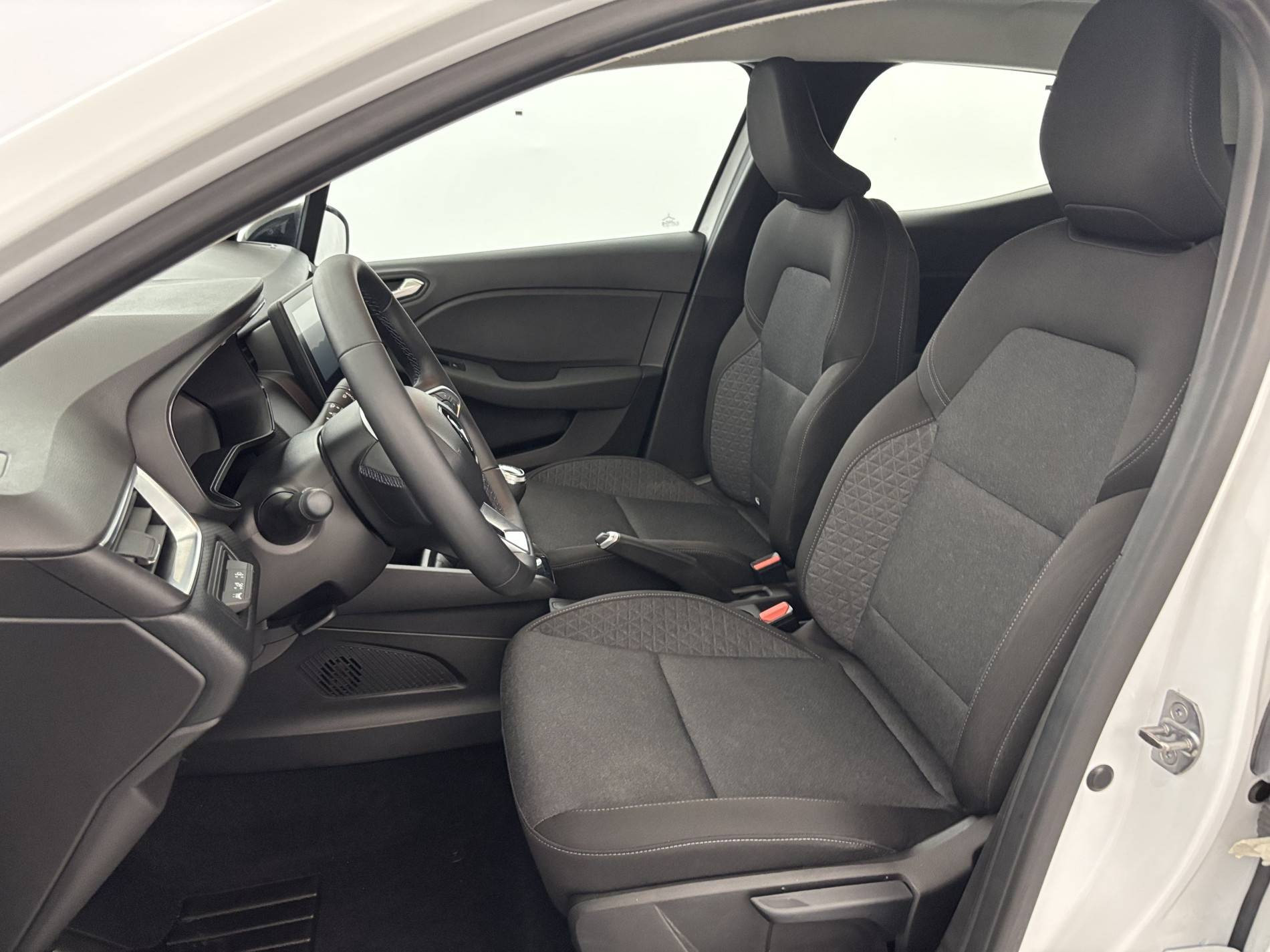Vente en ligne Renault Clio 5 Clio TCe 90 au prix de 13 990 €