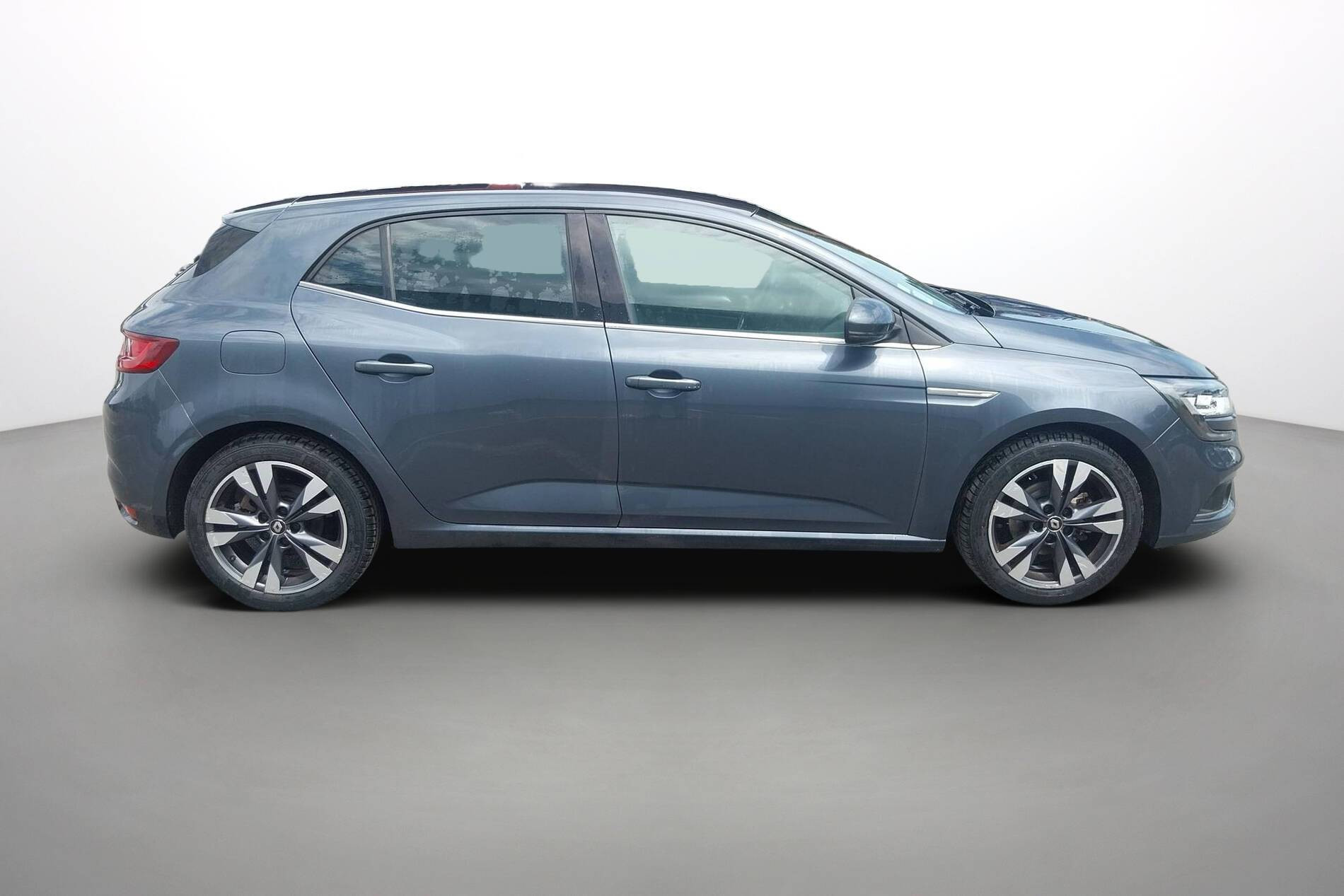 Vente en ligne Renault Megane 4 Mégane IV Berline TCe 140 Energy au prix de 15 690 €