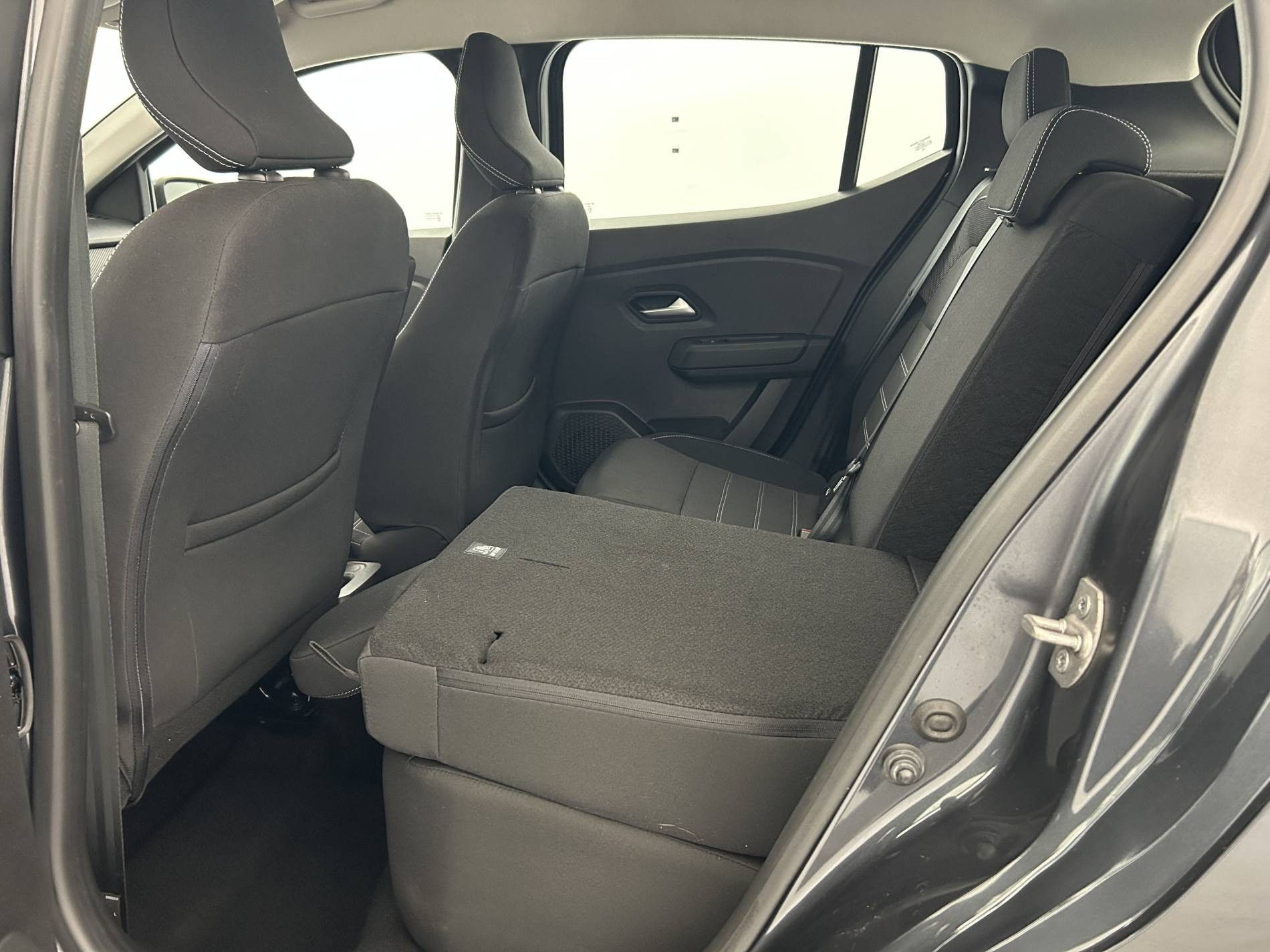Vente en ligne Dacia Sandero  SCe 65 - 22 au prix de 11 980 €