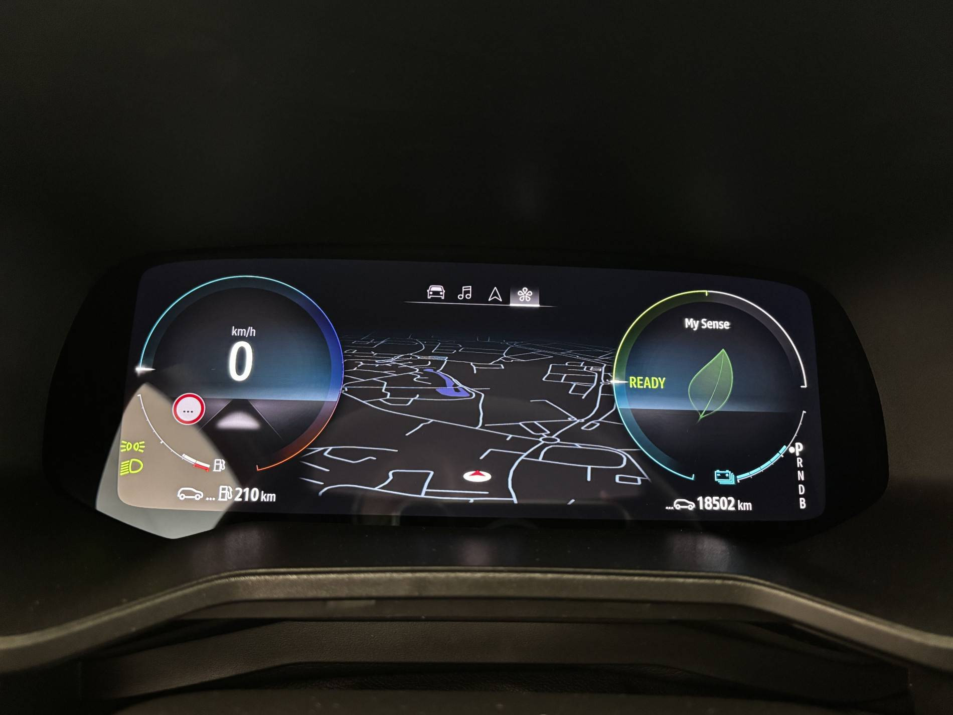 Vente en ligne Renault Clio 5 Clio E-Tech full hybrid 145 au prix de 20 790 €