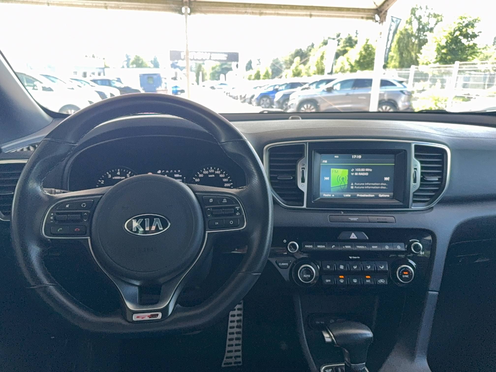Vente en ligne Kia Sportage  1.6 T-GDi 177 4x4 DCT7 au prix de 17 790 €