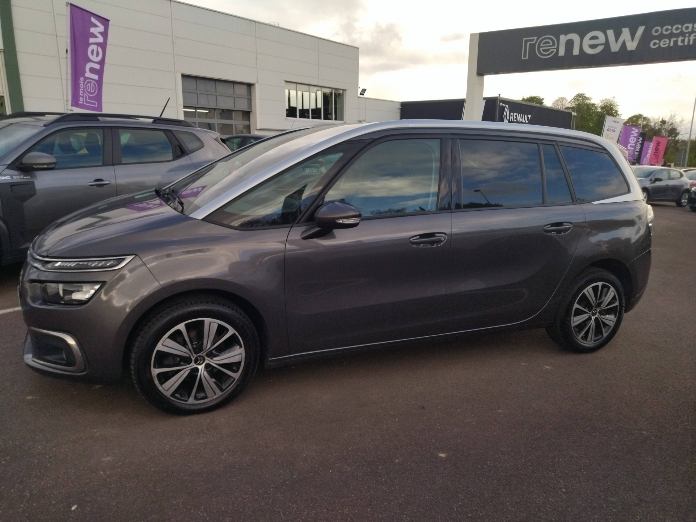 Vente en ligne Citroën Grand C4 Spacetourer  BlueHDi 130 S&S BVM6 au prix de 11 990 €