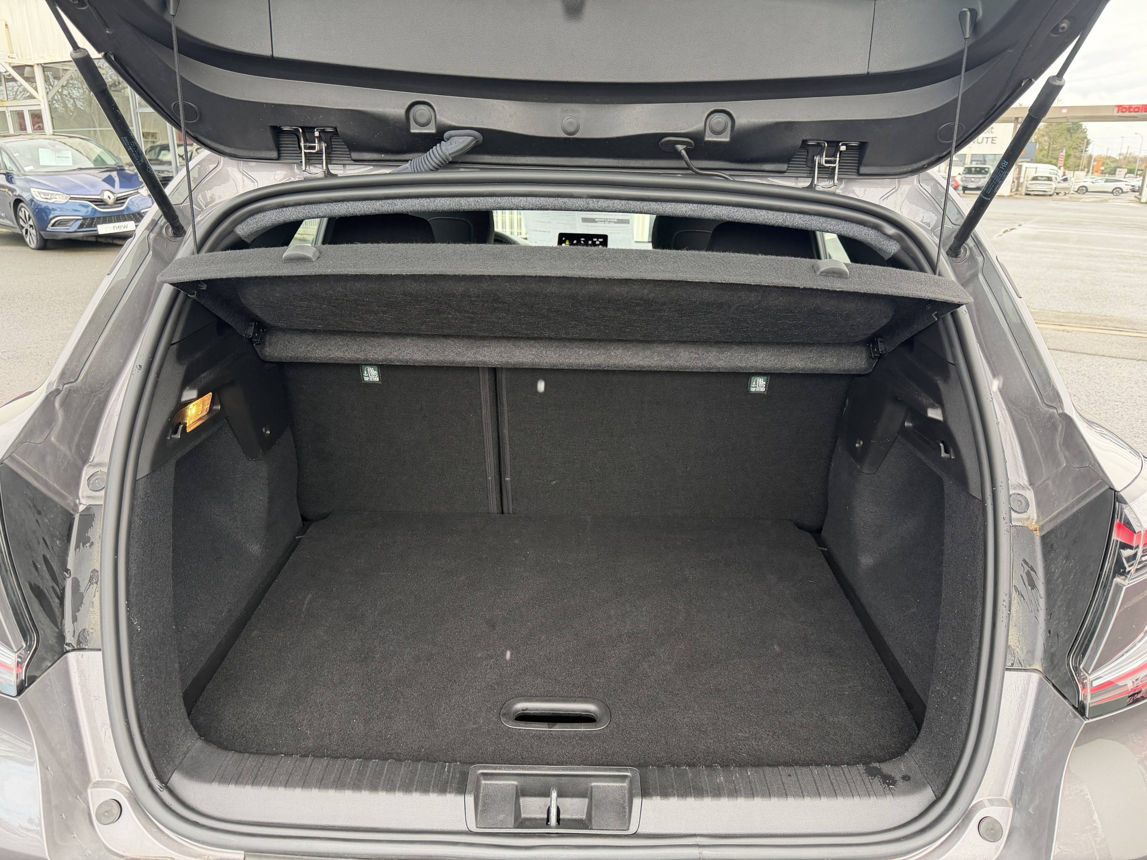 Vente en ligne Renault Captur  TCe 90 au prix de 17 990 €