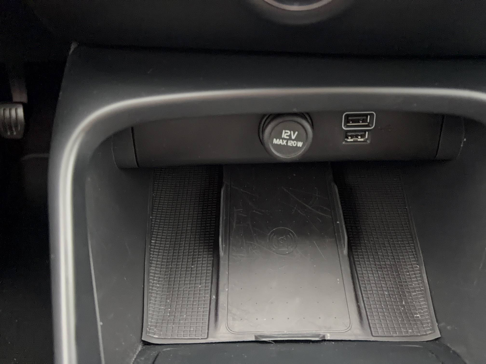 Vente en ligne Volvo XC40 XC40 T2 129 ch au prix de 21 490 €