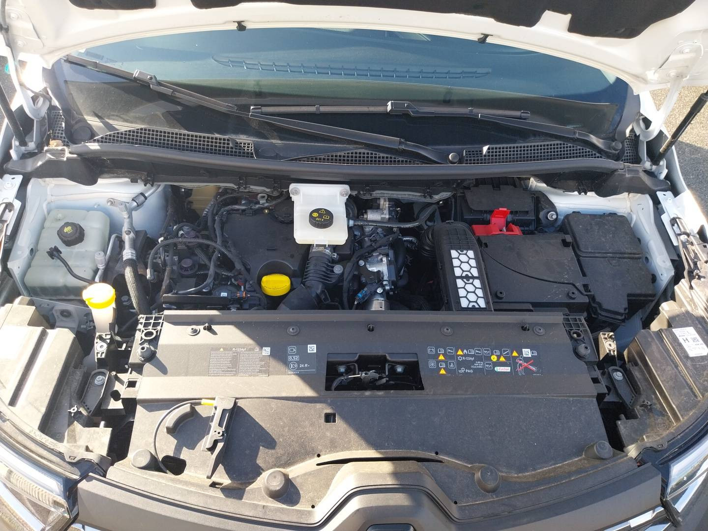 Vente en ligne Renault Kangoo Van  FG TOLE BLUE DCI 95 L1 GSR2 au prix de 32 160 €