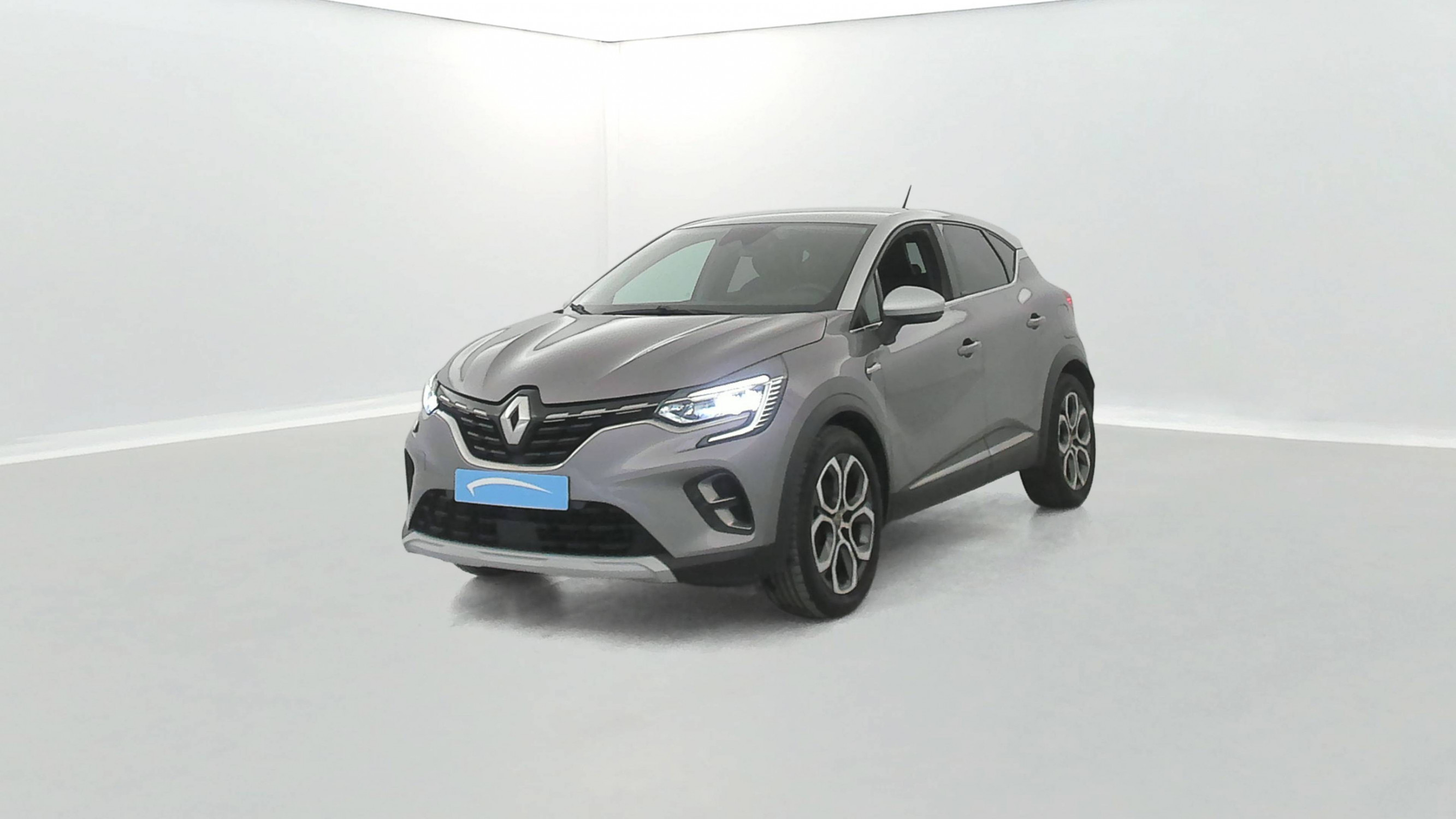 Renault Captur  E-Tech Plug-in 160 occasion de 2021 en vente à Auray