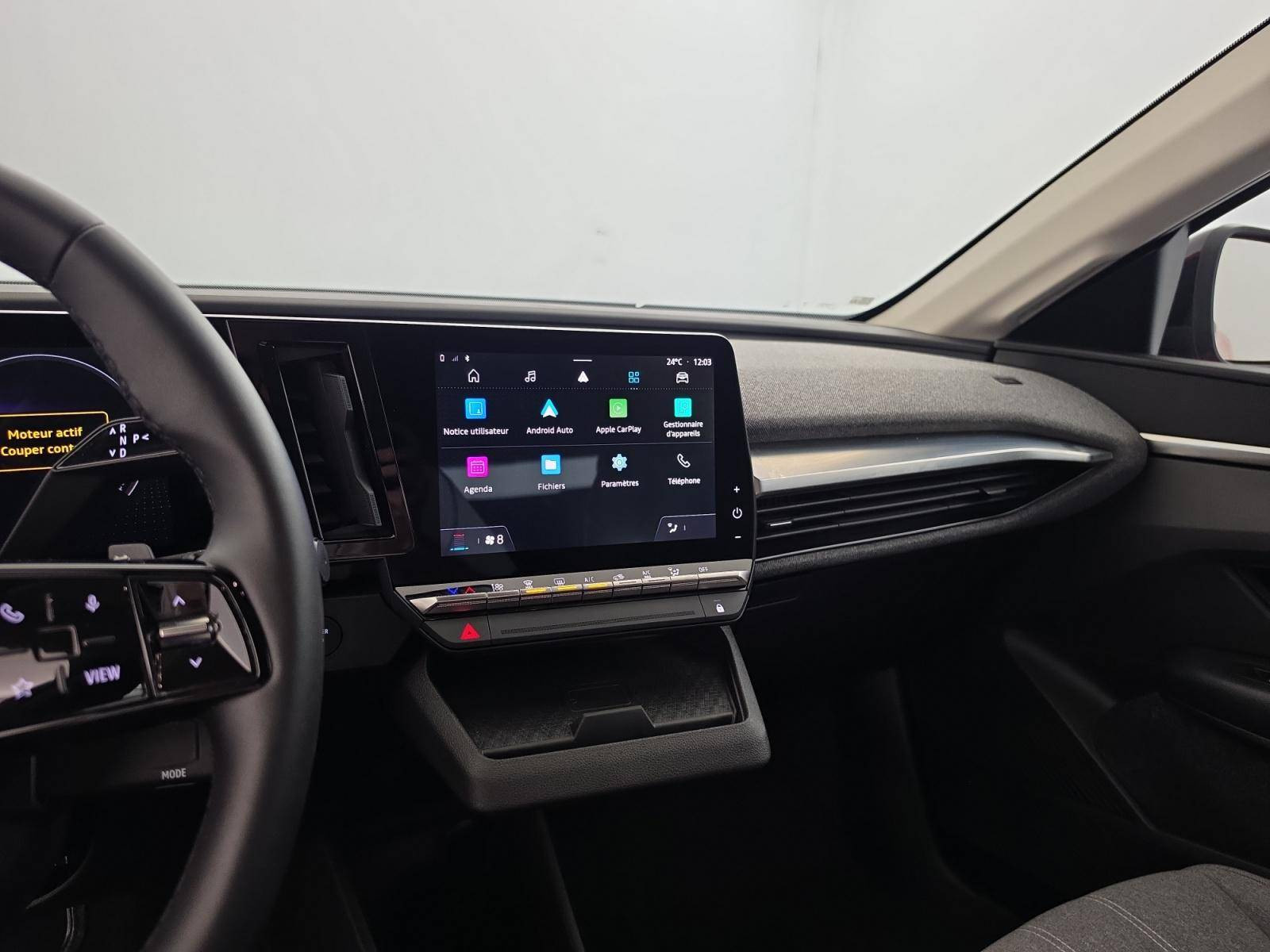 Vente en ligne Renault Megane E-Tech  EV60 220 ch super charge au prix de 23 990 €