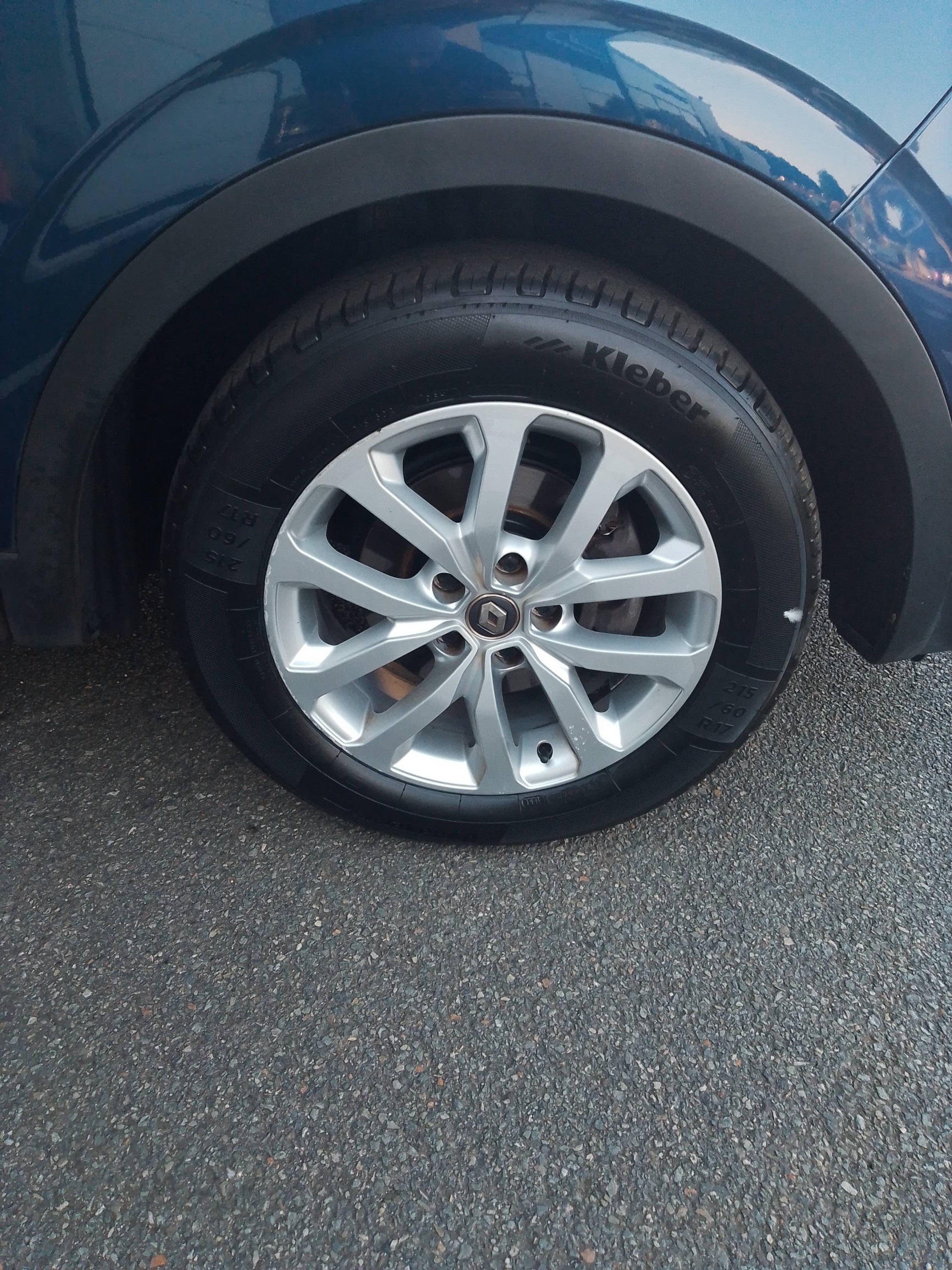 Vente en ligne Renault Kadjar  Blue dCi 115 au prix de 12 490 €