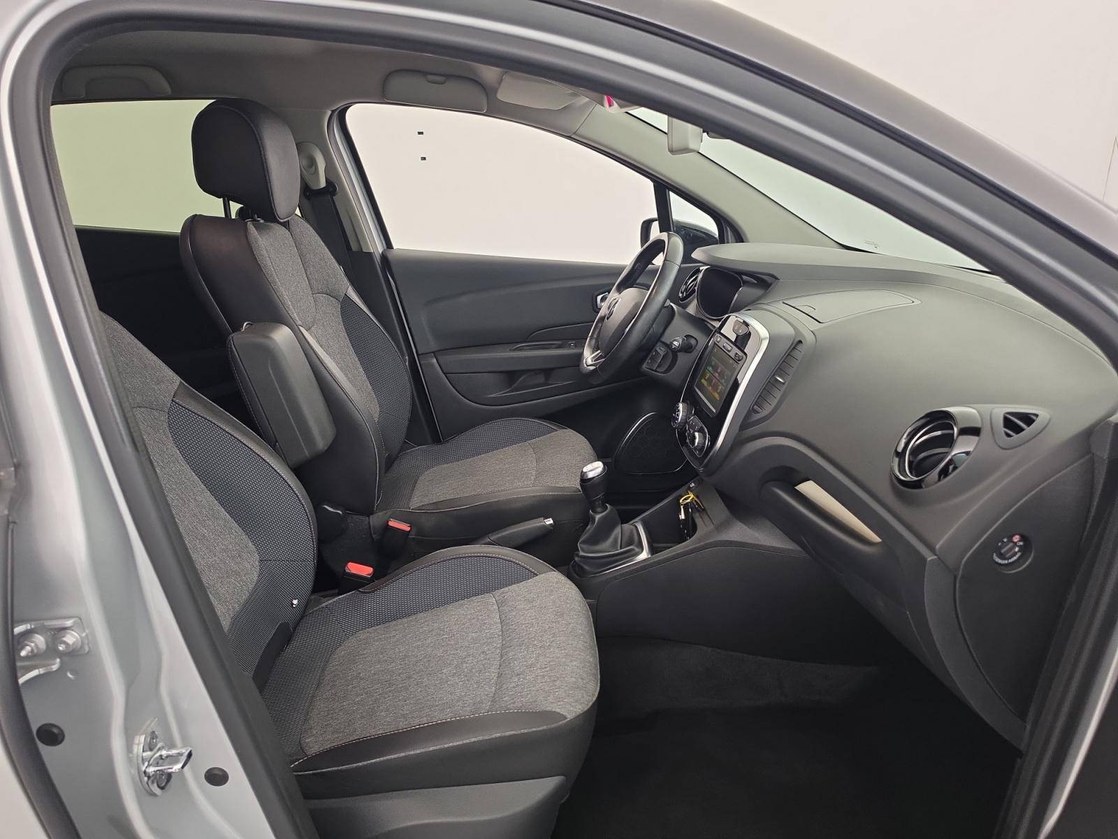 Vente en ligne Renault Captur  TCe 90 au prix de 12 600 €