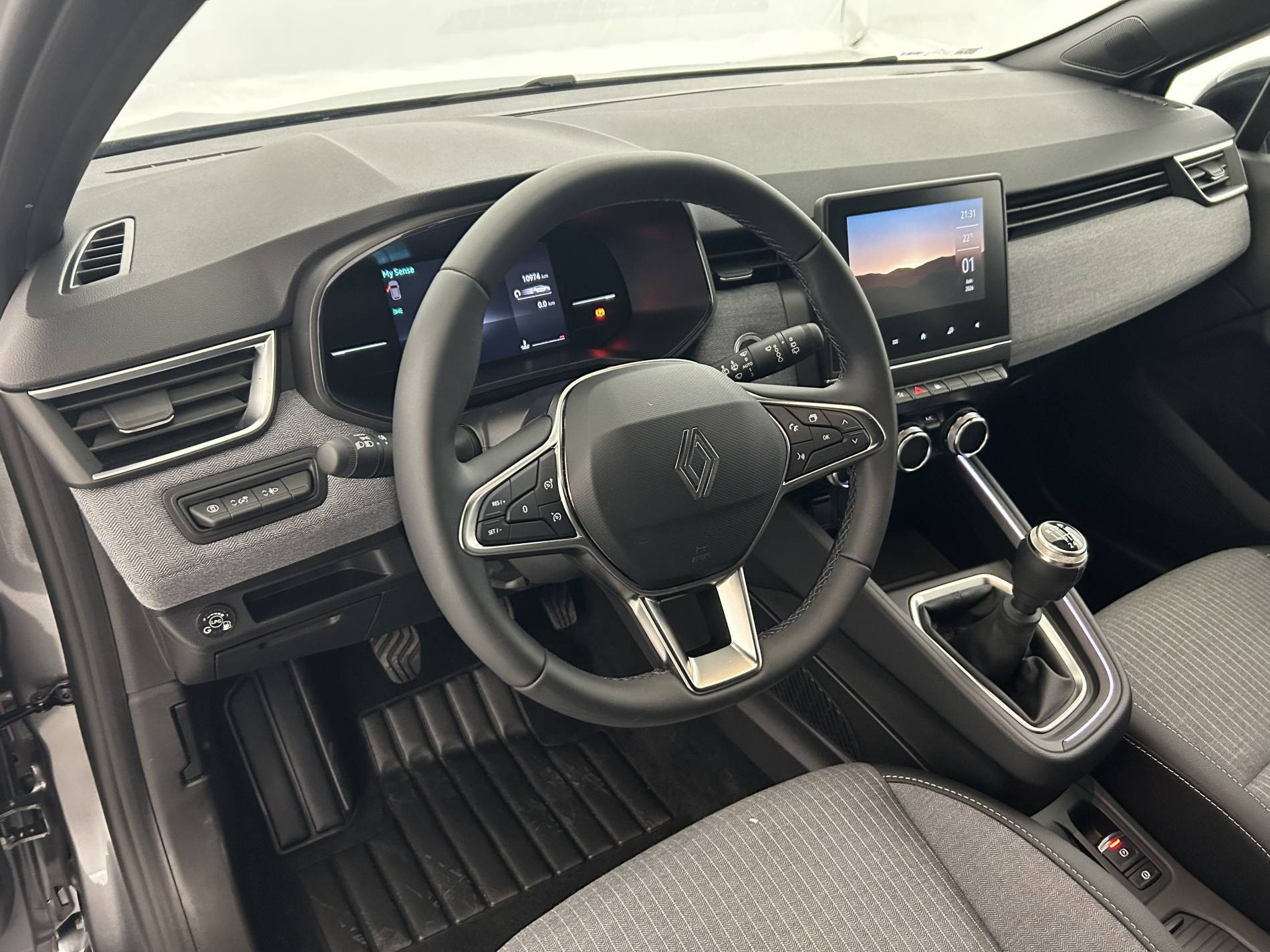 Vente en ligne Renault Clio 5 Clio Eco-G 100 ch GSR2 au prix de 17 970 €