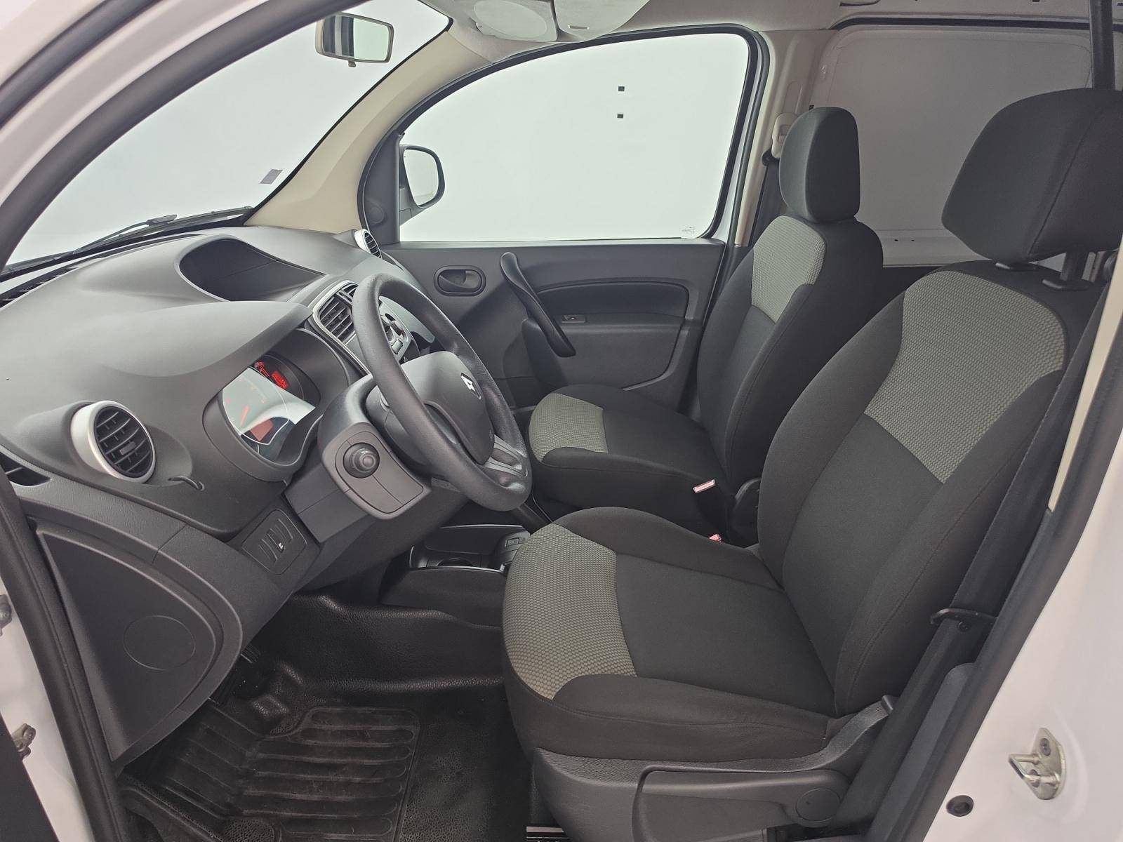 Vente en ligne Renault Kangoo Electrique KANGOO Z.E. 33 au prix de 13 990 €