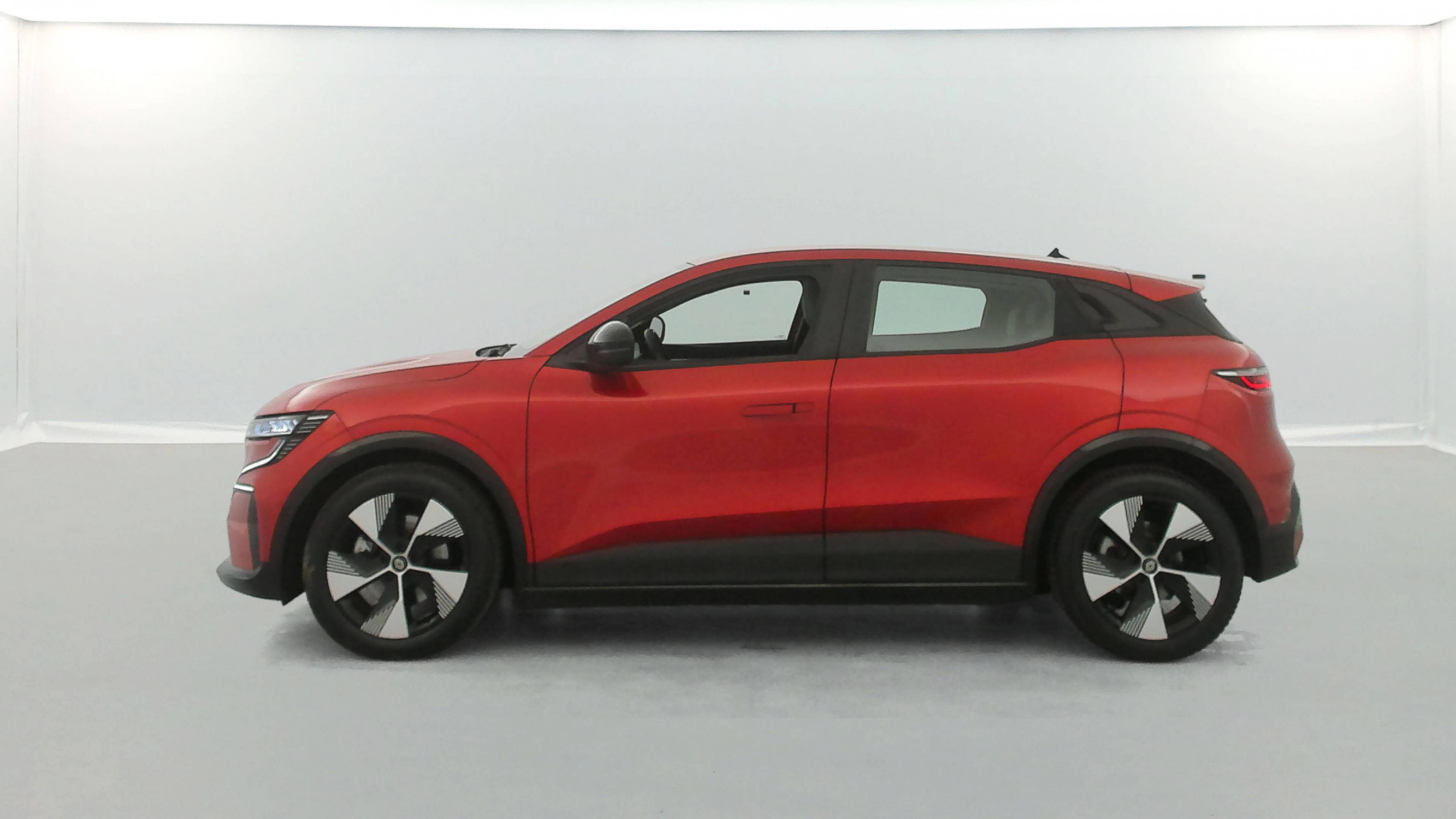 Vente en ligne Renault Megane E-Tech  EV40 130ch standard charge au prix de 18 490 €