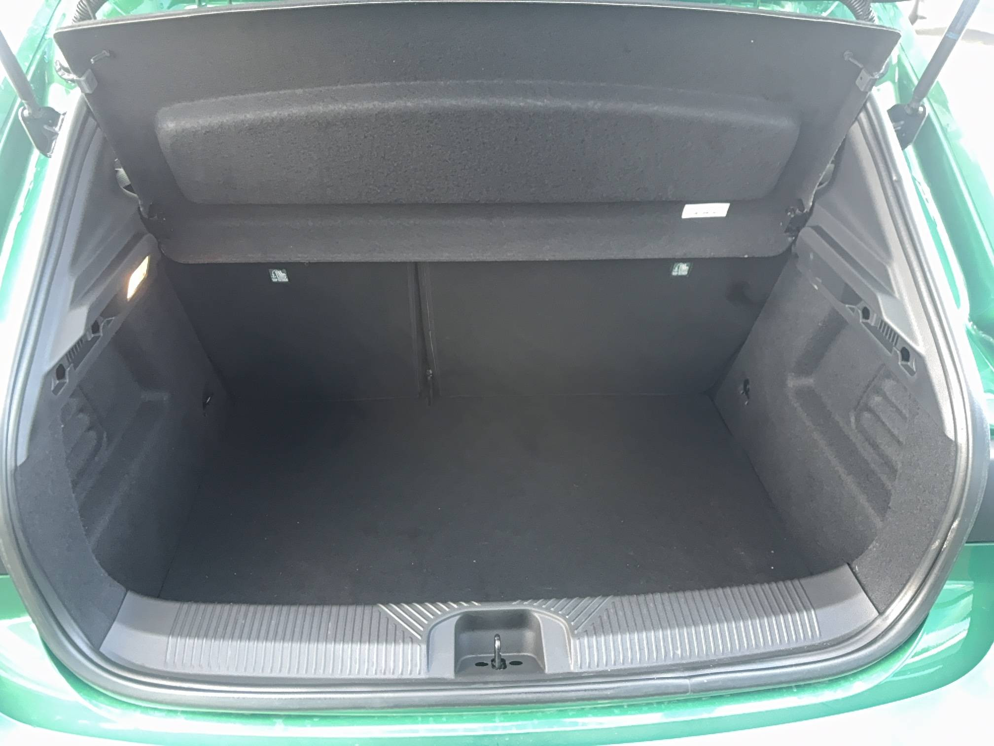 Vente en ligne Renault Clio 6 Clio E-Tech full hybrid 160 ch au prix de 25 690 €
