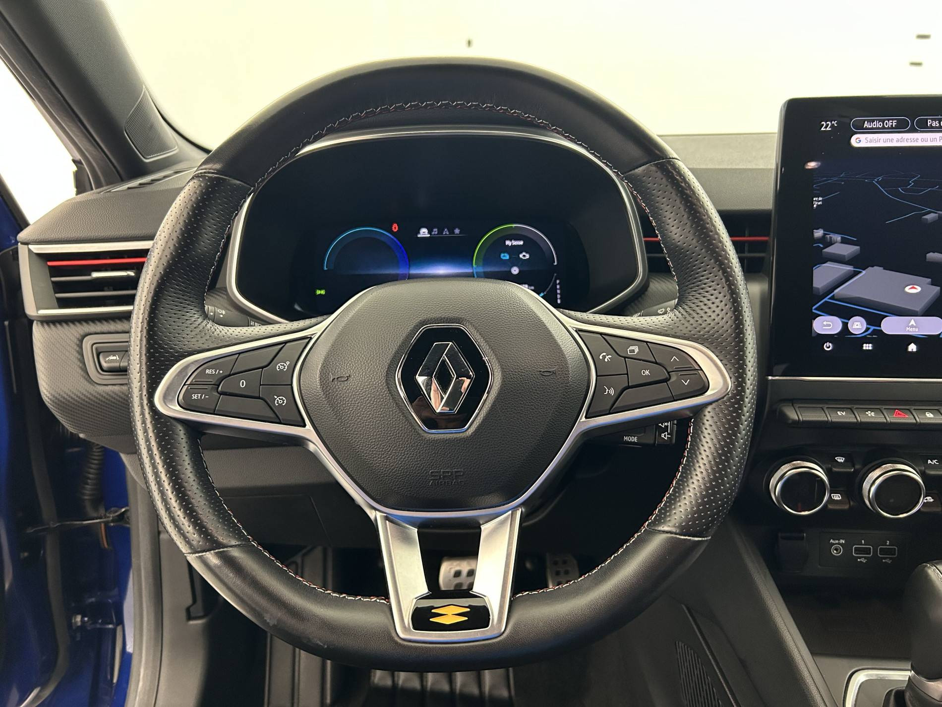 Vente en ligne Renault Clio 5 Clio E-Tech 140 - 21N au prix de 17 790 €